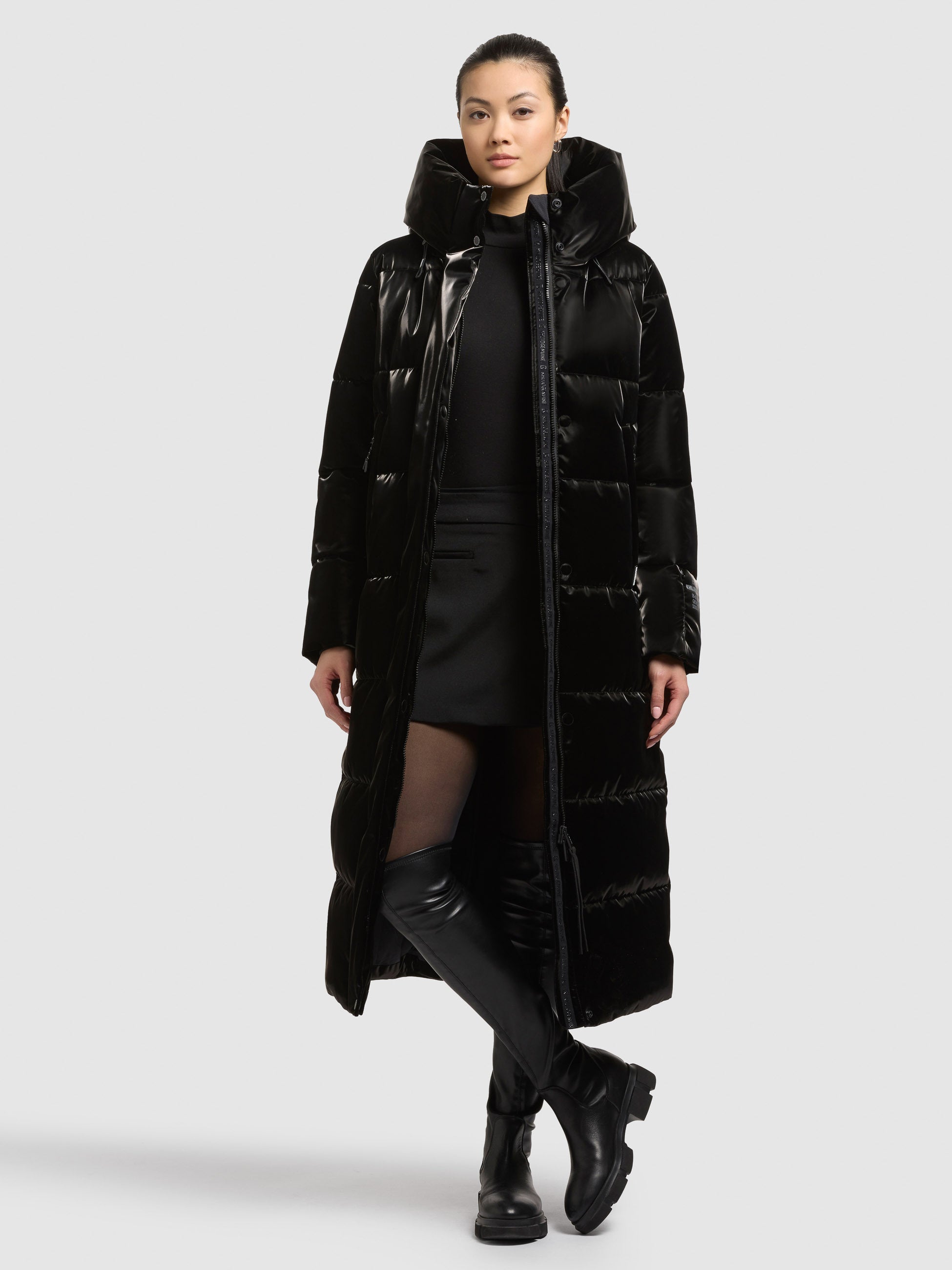 khujo-mantel-soulani5-shiny-black-gl-nzender-damen-steppmantel-mit-kapuze image 6