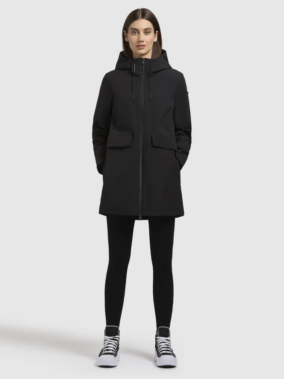 khujo-yoni-damen-jacke-schwarz-wasserabweisende-regenjacke-mit-kapuze image 1