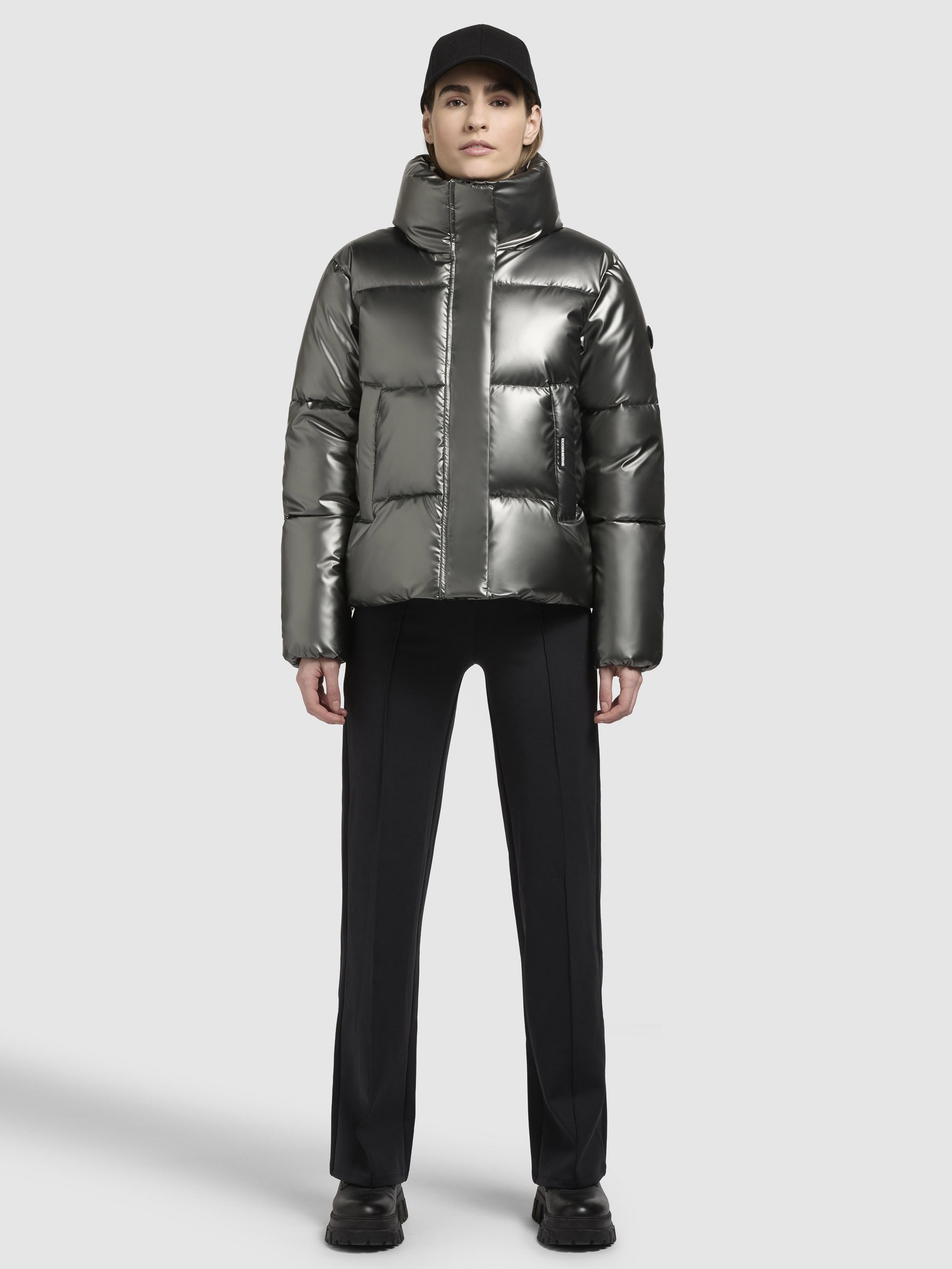 khujo-jacke-rinja-shiny-grau-steppjacke-wetterfest-damen image 1