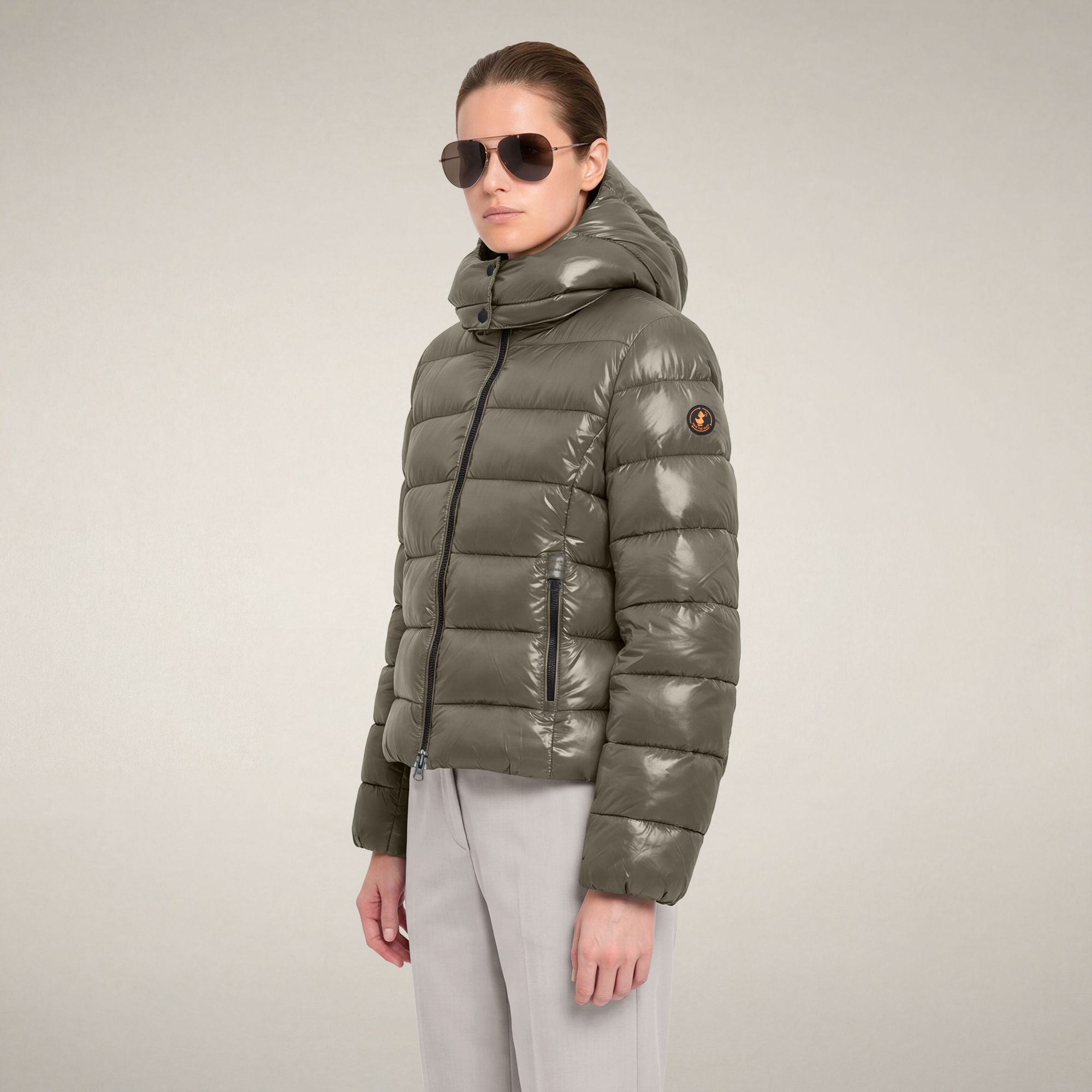 save-the-duck-cosmary-damen-steppjacke-grau-canna-di-fucile-slim-laqu-mit-abnehm image 5