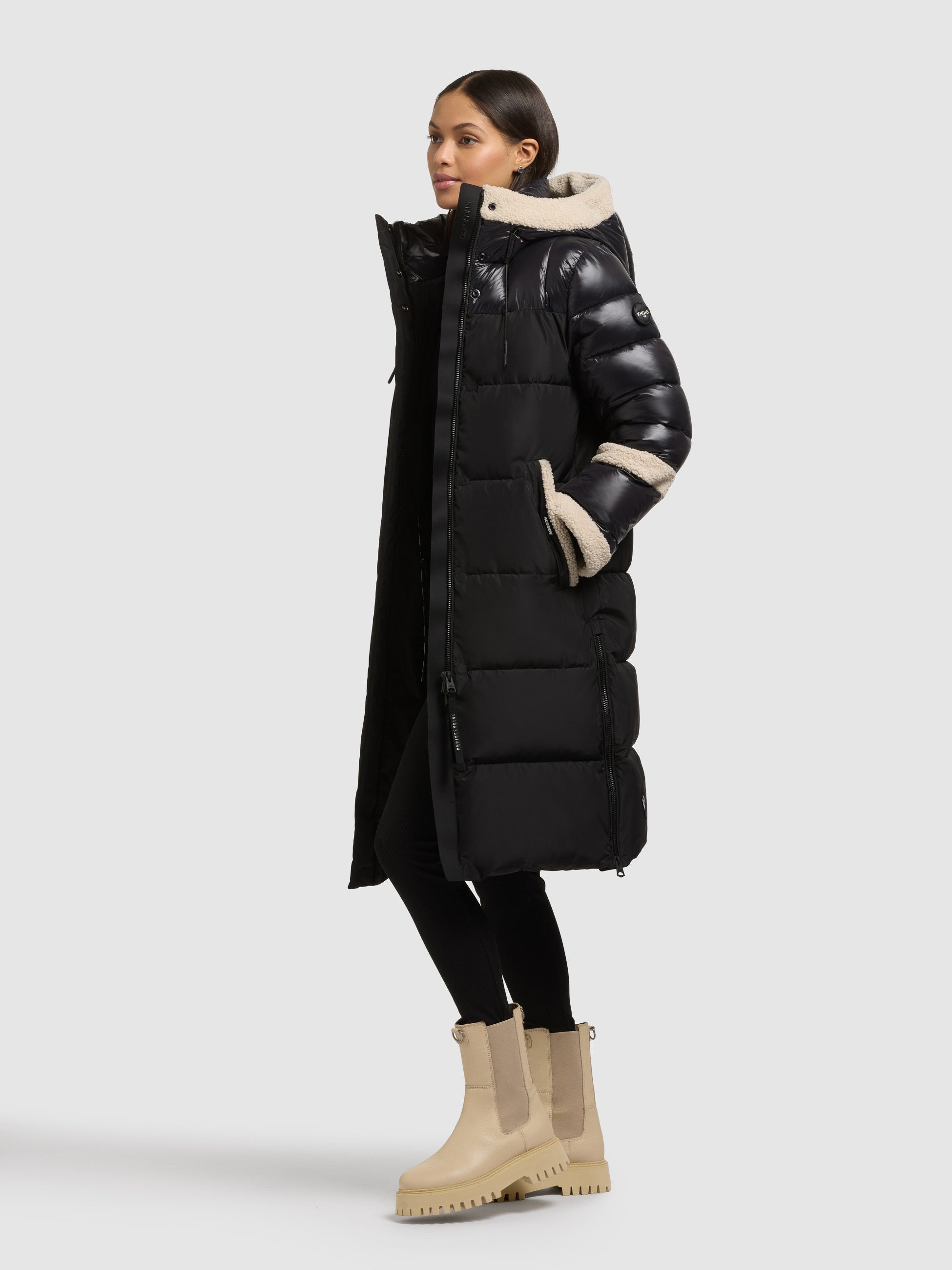 khujo-mantel-desna2-black-knielanger-damen-steppmantel-mit-teddyfleece image 6
