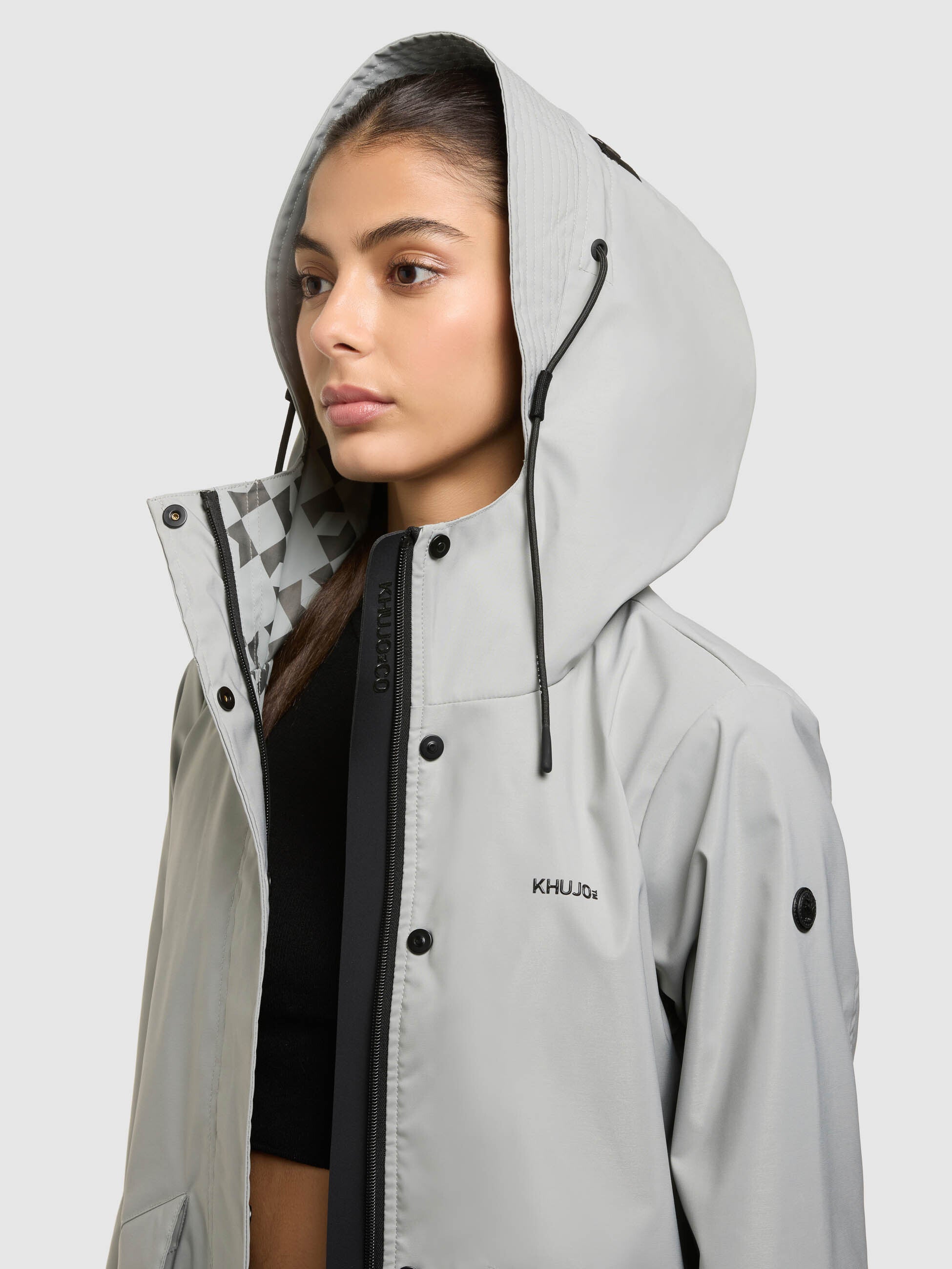 khujo-jacke-sang2-damen-regenjacke-cloud-green image 7