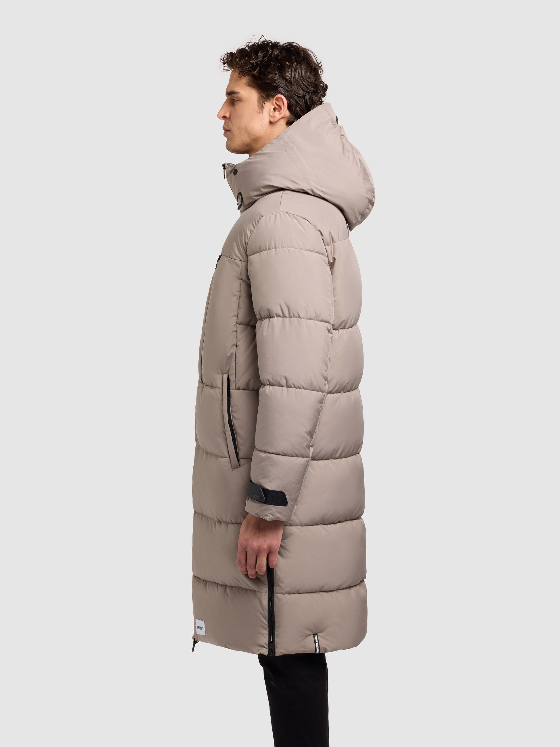 khujo-mantel-siram2-greige-knielanger-steppmantel-im-loose-fit-mit-kapuze image 5