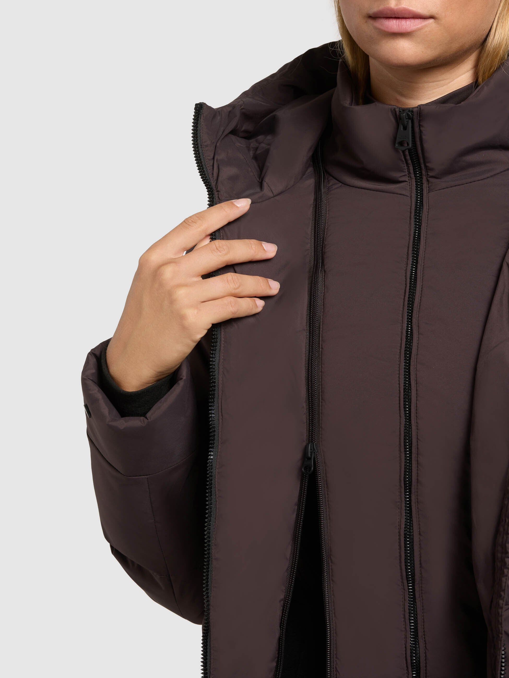 khujo-jacke-rabb-2in1-moody-plum-steppjacke-mit-herausnehmbarem-einsatz-damen image 8