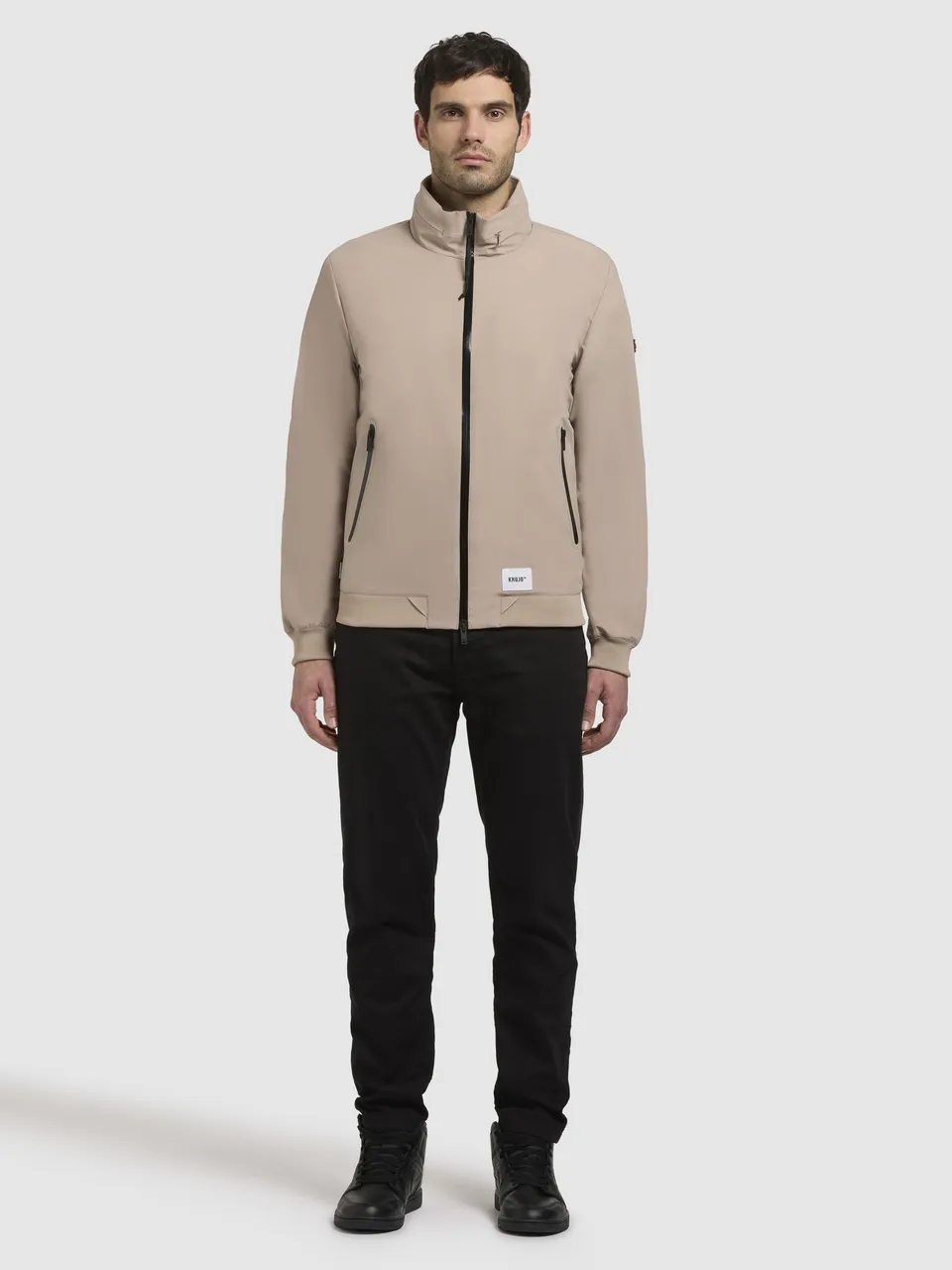 khujo-jacke-kayo-beige-bomberjacke-h-ftlang-mit-verstaubarer-kapuze image 1