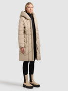 khujo-laio-2in1-damen-mantel-macaroon-beige-steppmantel-mit-herausnehmbarem-eins image 6