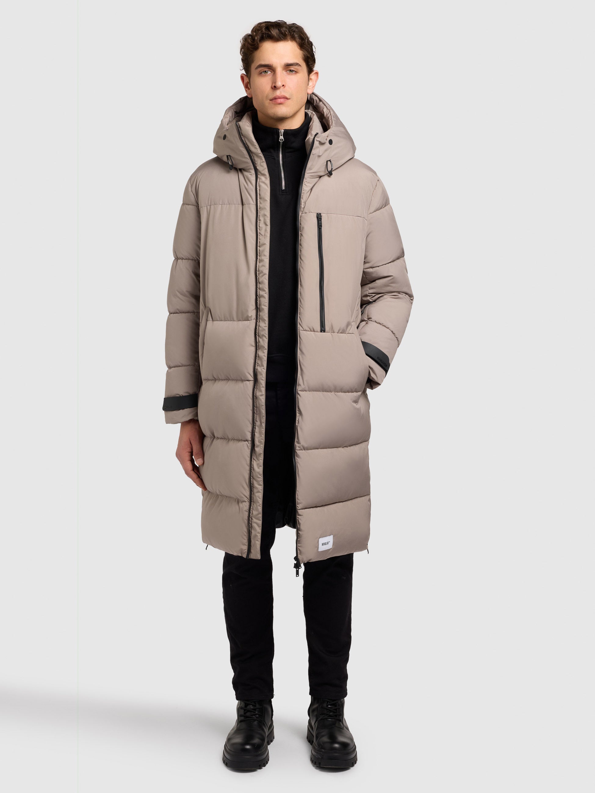 khujo-mantel-siram2-greige-knielanger-steppmantel-im-loose-fit-mit-kapuze image 1