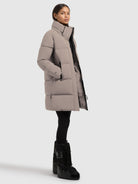 khujo-mantel-haya2-matt-greige-loose-fit image 2