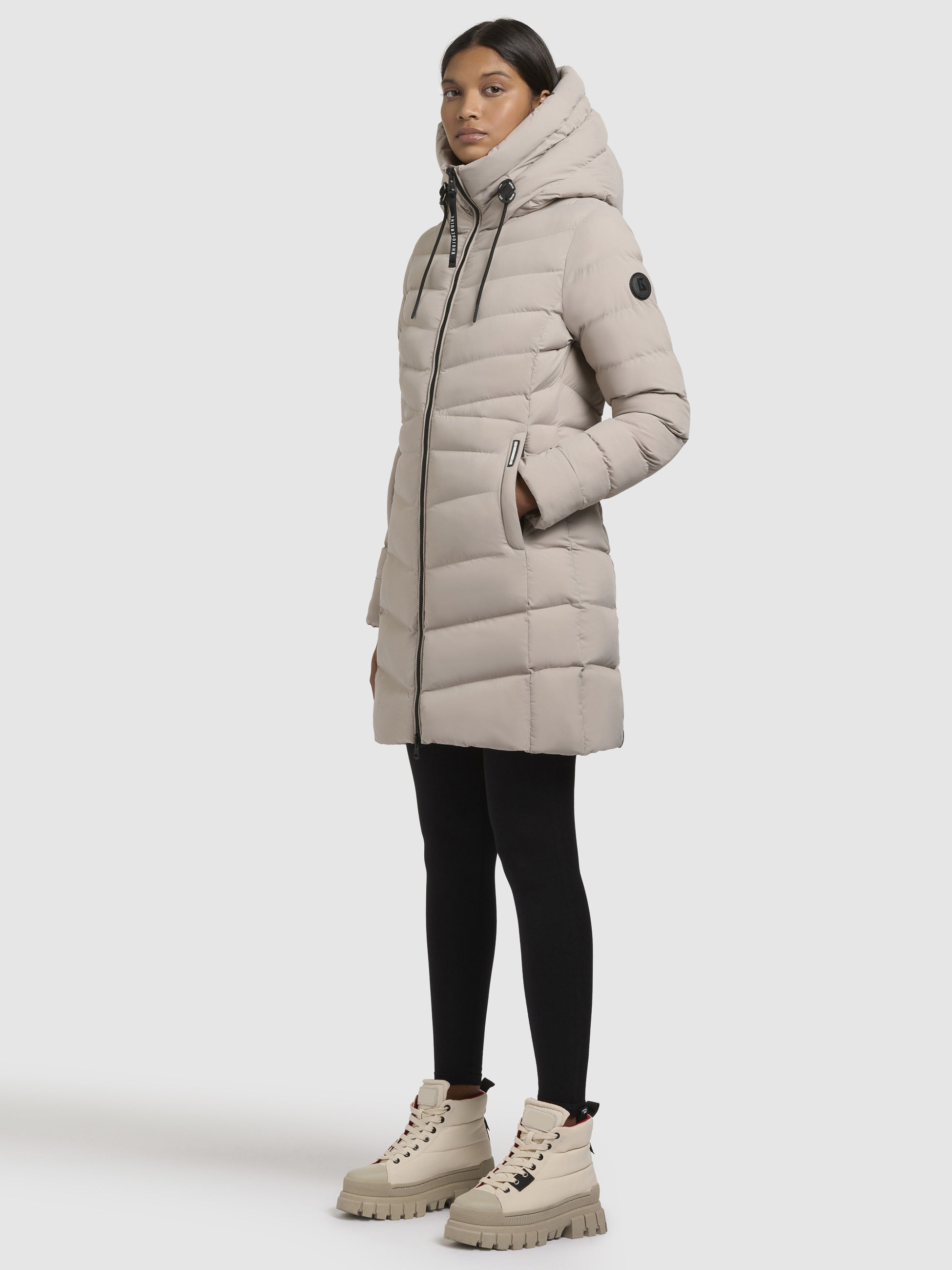 khujo-jacke-tuhani4-hellbeige-steppjacke-damen-leicht image 5