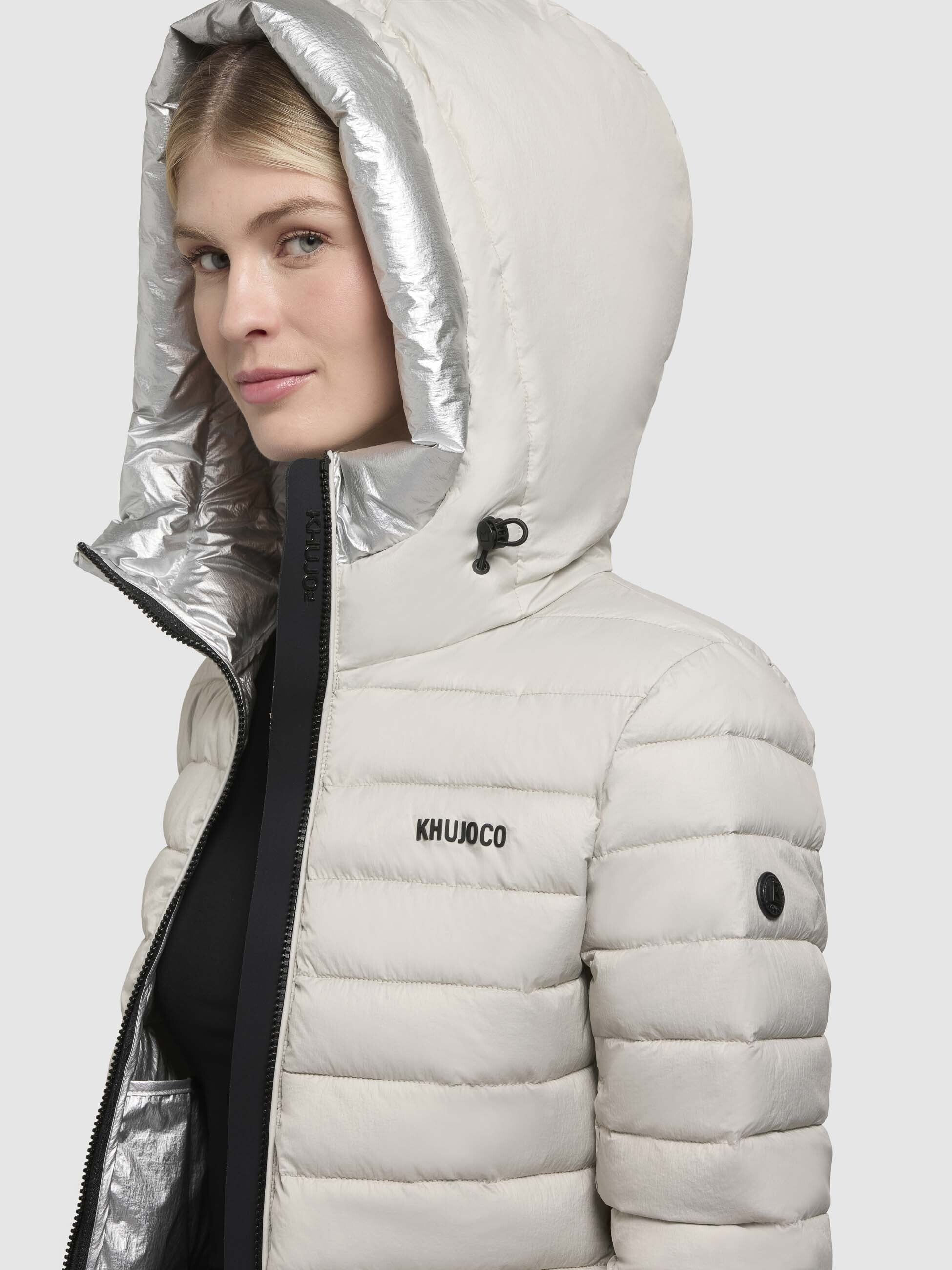 khujo-jacke-vroni-hellgrau-h-ftlange-gesteppte-damen-steppjacke-mit-kapuze image 7