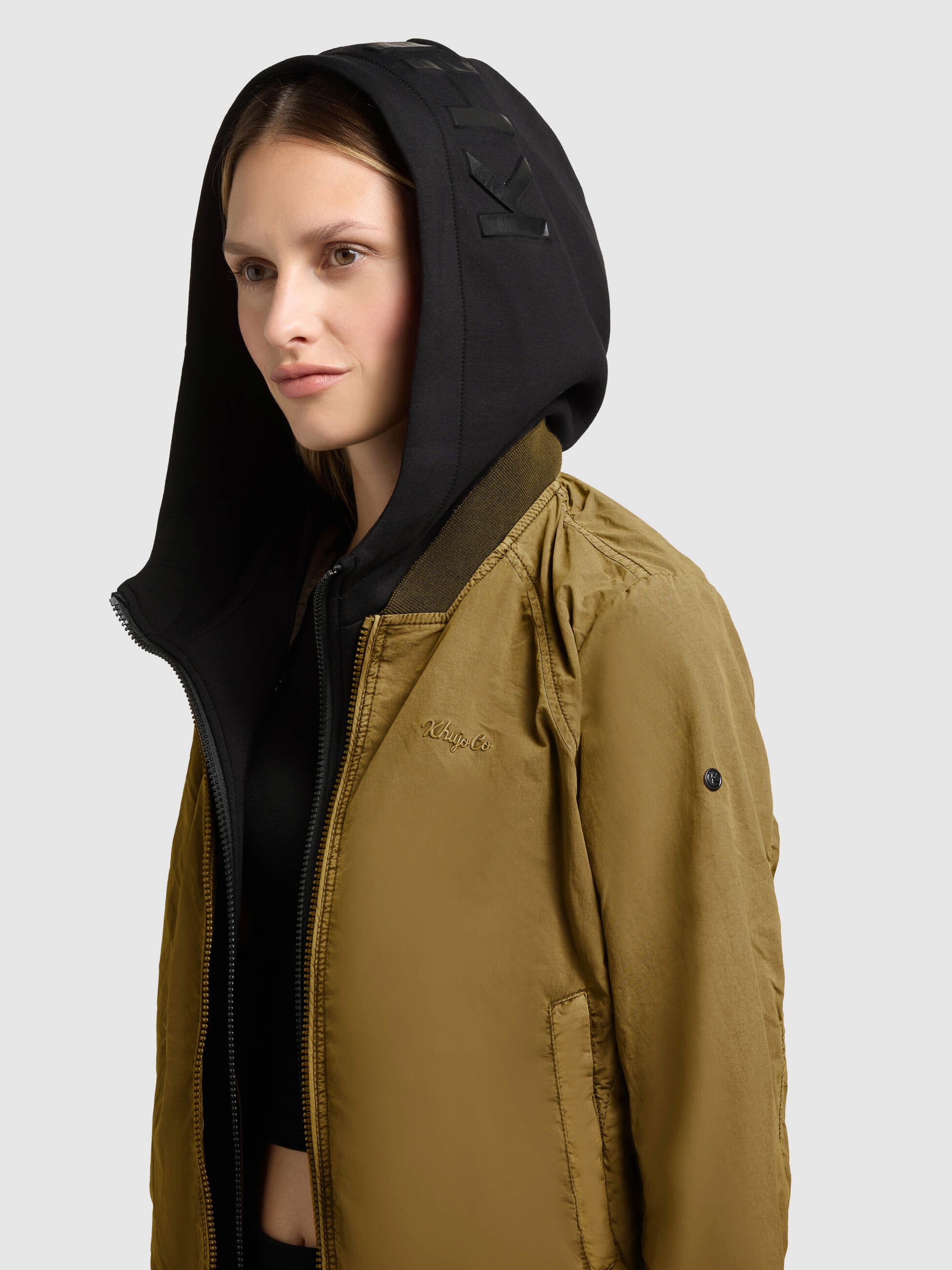 khujo-meets-2in1-bomberjacke-damen-regular-fit-in-canary-green image 7