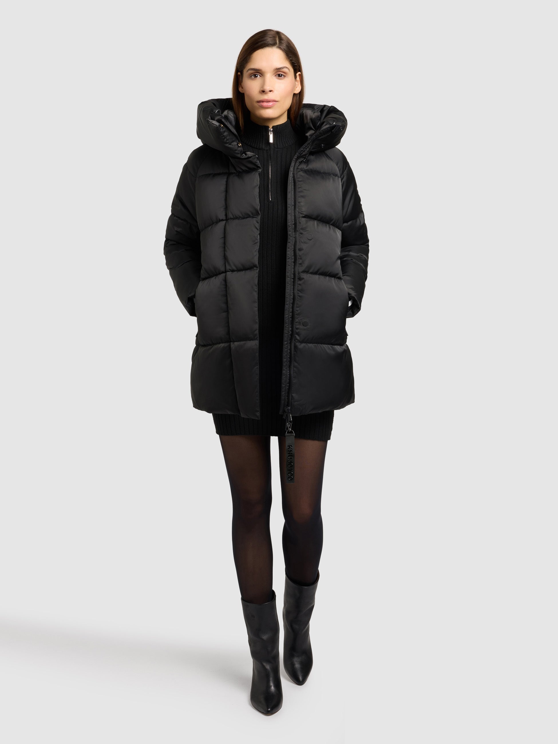 khujo-suda-damen-winterjacke-schwarz-gl-nzend-loose-fit image 6