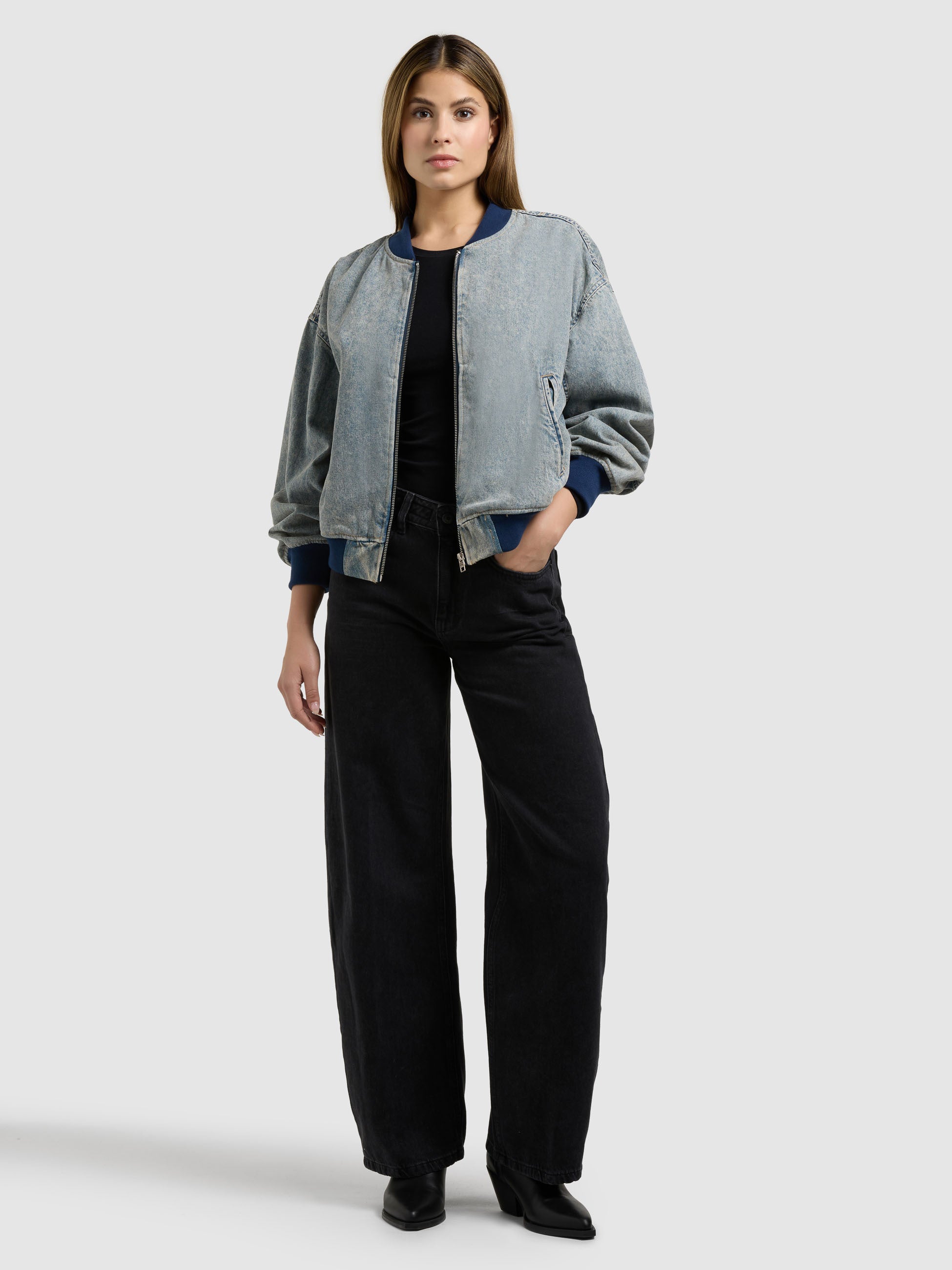 khujo-jacke-sissi-blue-acid-damen-bomberjacke-blouson-denim-vintage-look image 2
