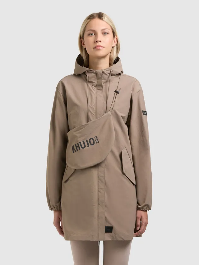 khujo-jacke-ameti-with-bag-latte-brown-leichter-kurzmantel-damen-mit-tasche image 1
