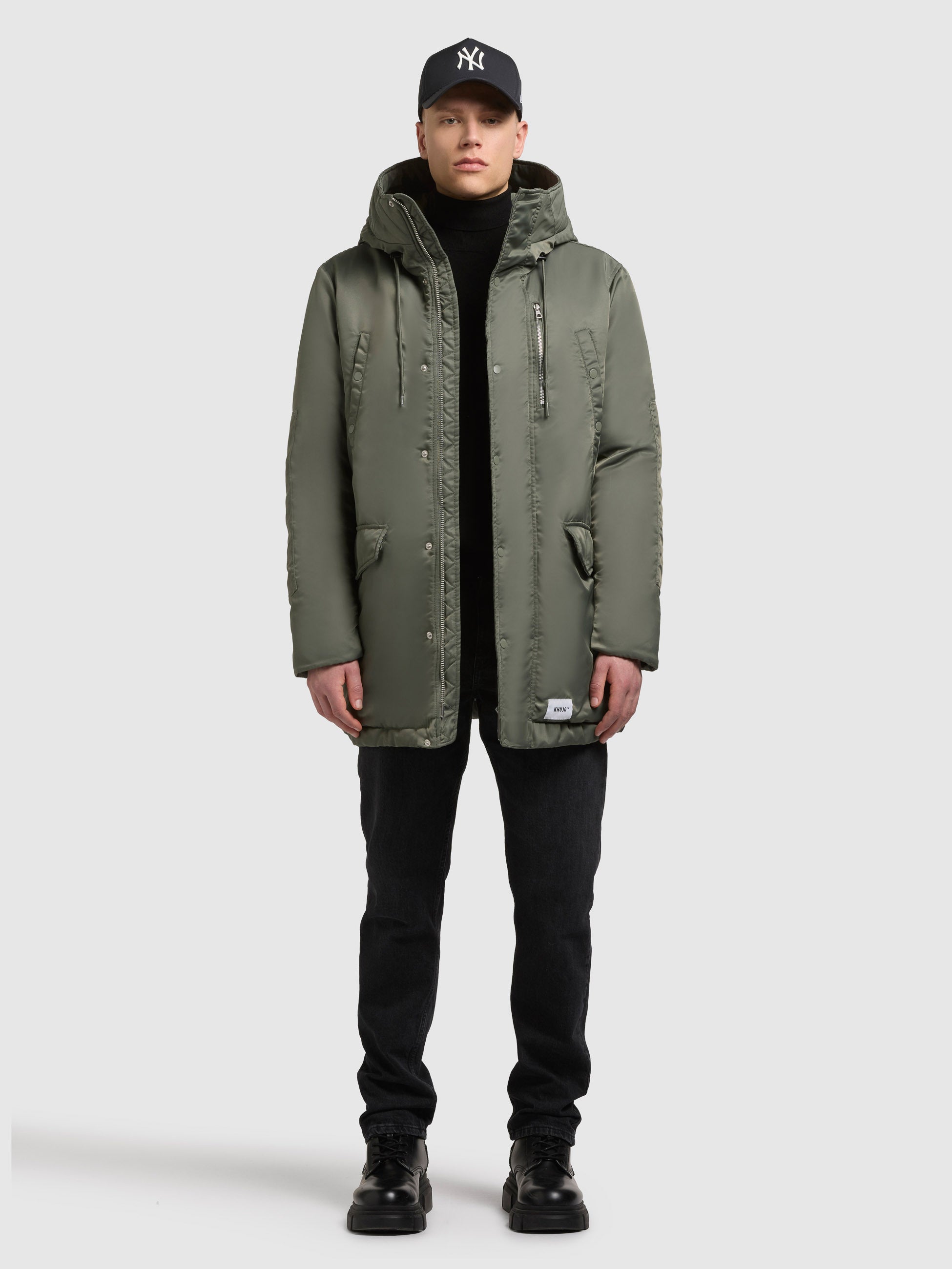 khujo-mantel-pakpao-damen-parka-sage-green-loose-fit image 2