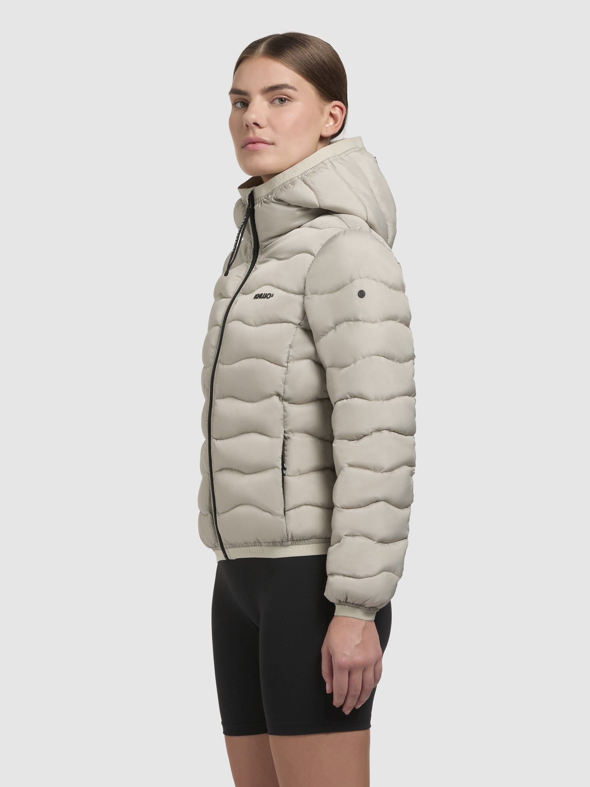 khujo-nargo-damen-steppjacke-slim-fit-h-ftlang-in-beige-hellgr-n image 5