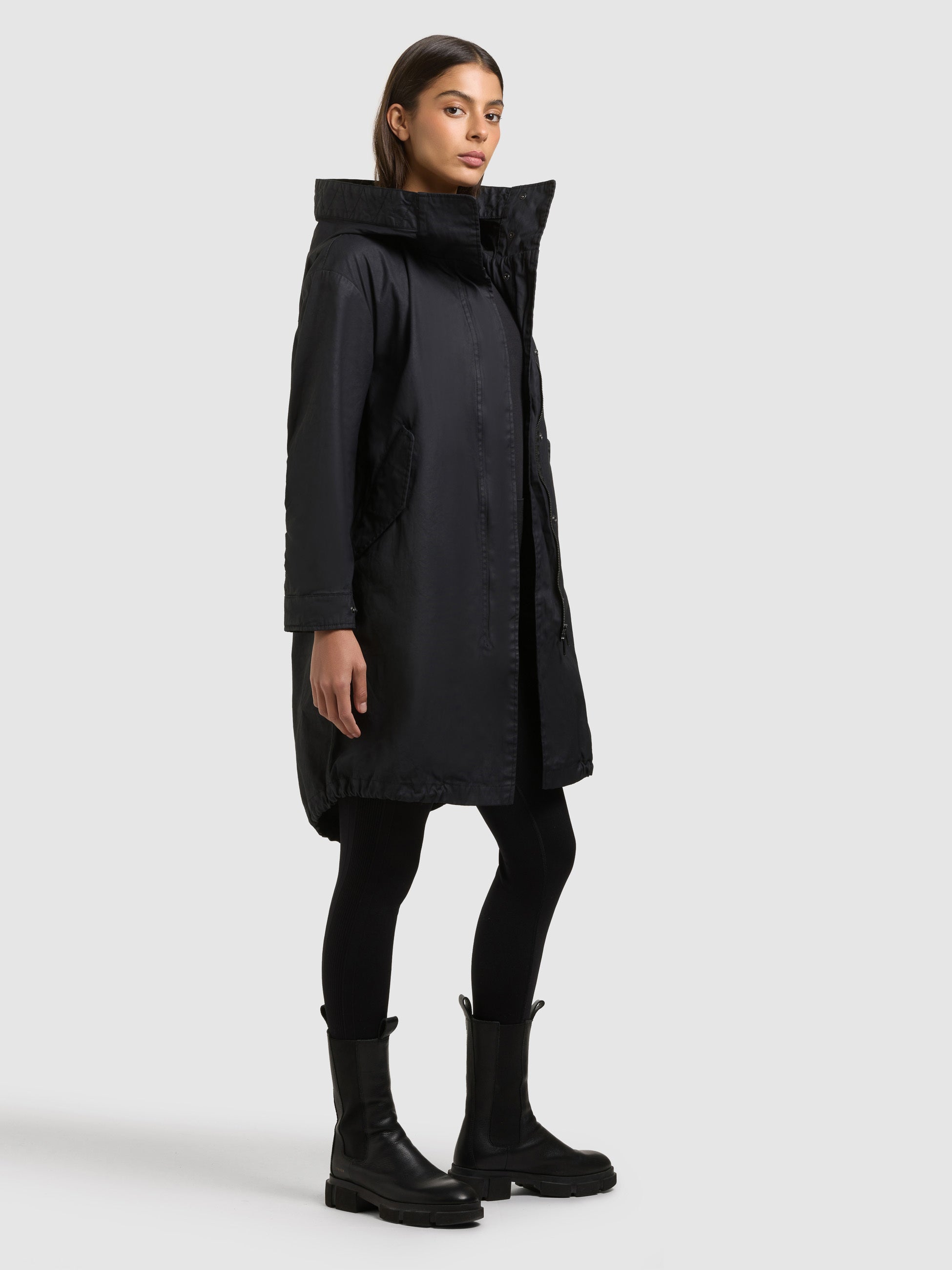 khujo-nele-damen-mantel-black-aus-gewachster-baumwolle image 6