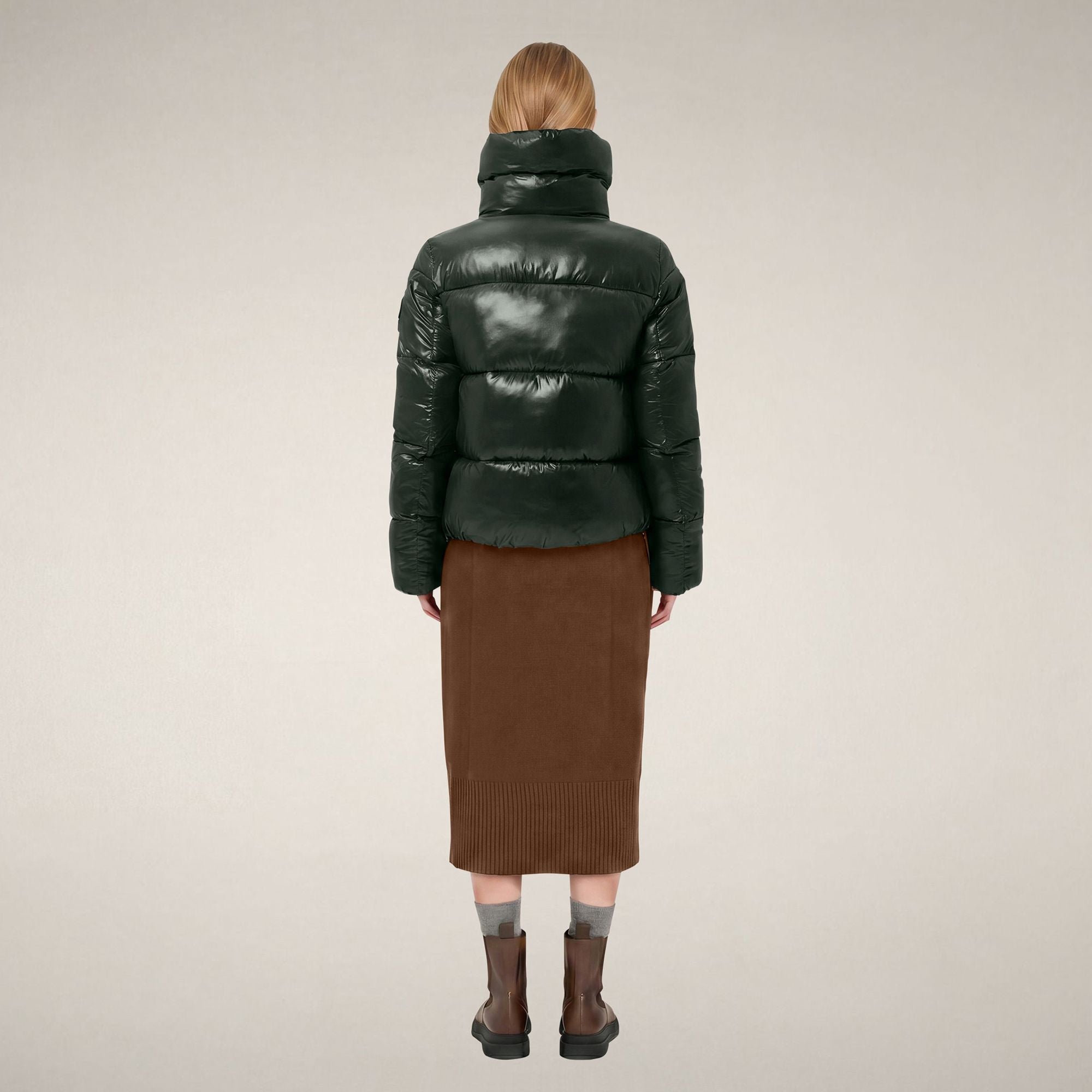 save-the-duck-isla-steppjacke-damen-nori-gr-n-laqu-mit-hohem-kragen image 2