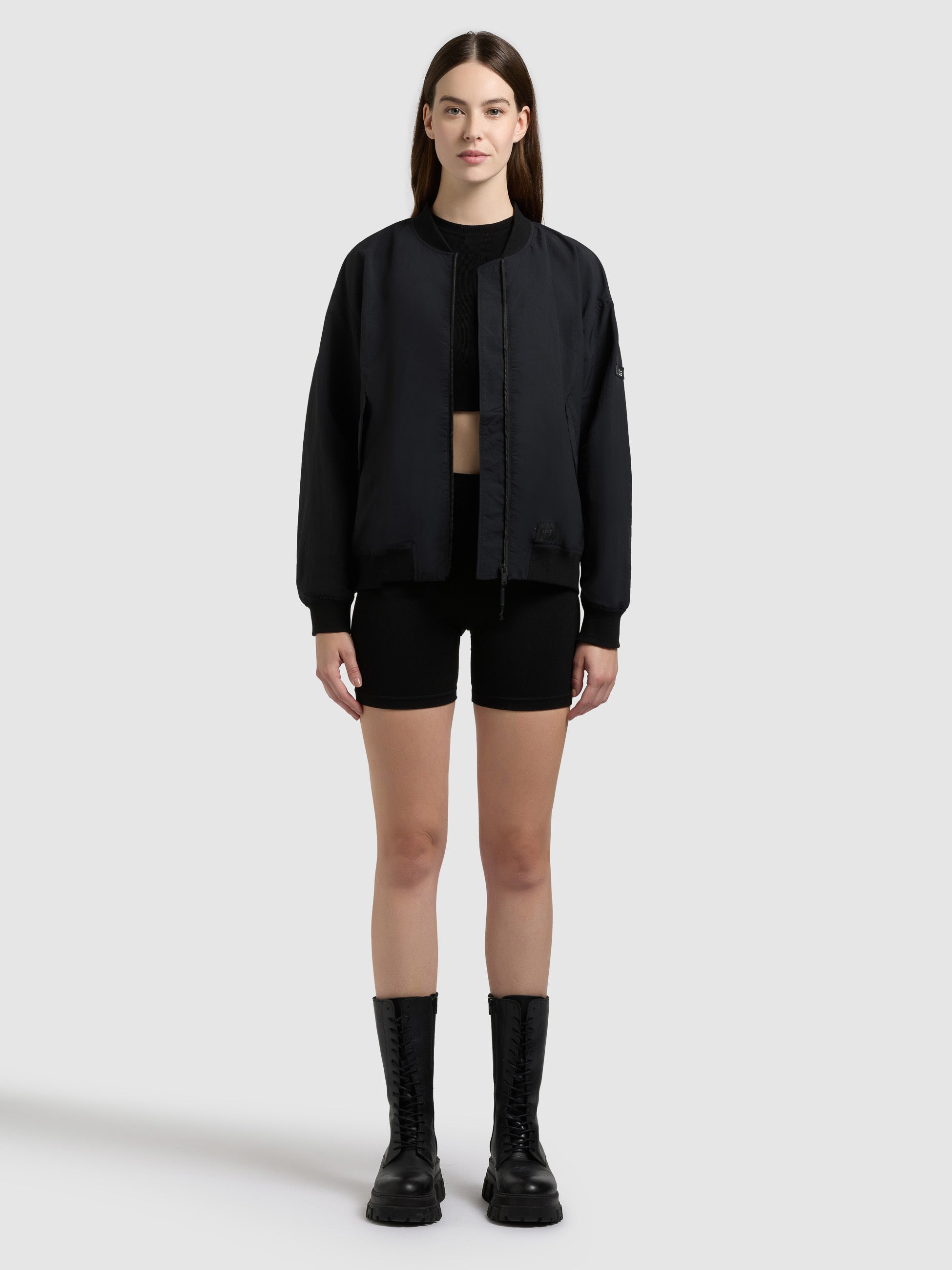 khujo-blouson-rylee-with-bag-damen-sommerjacke-black-leichte-bomberjacke image 2