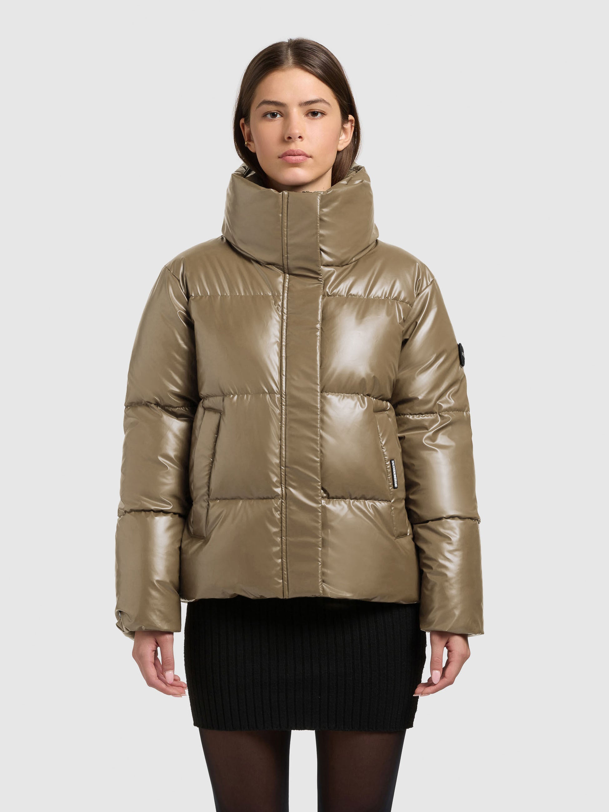 khujo-jacke-rinja2-shiny-cane-brown-h-ftlange-steppjacke-gl-nzend-loose-fit image 4