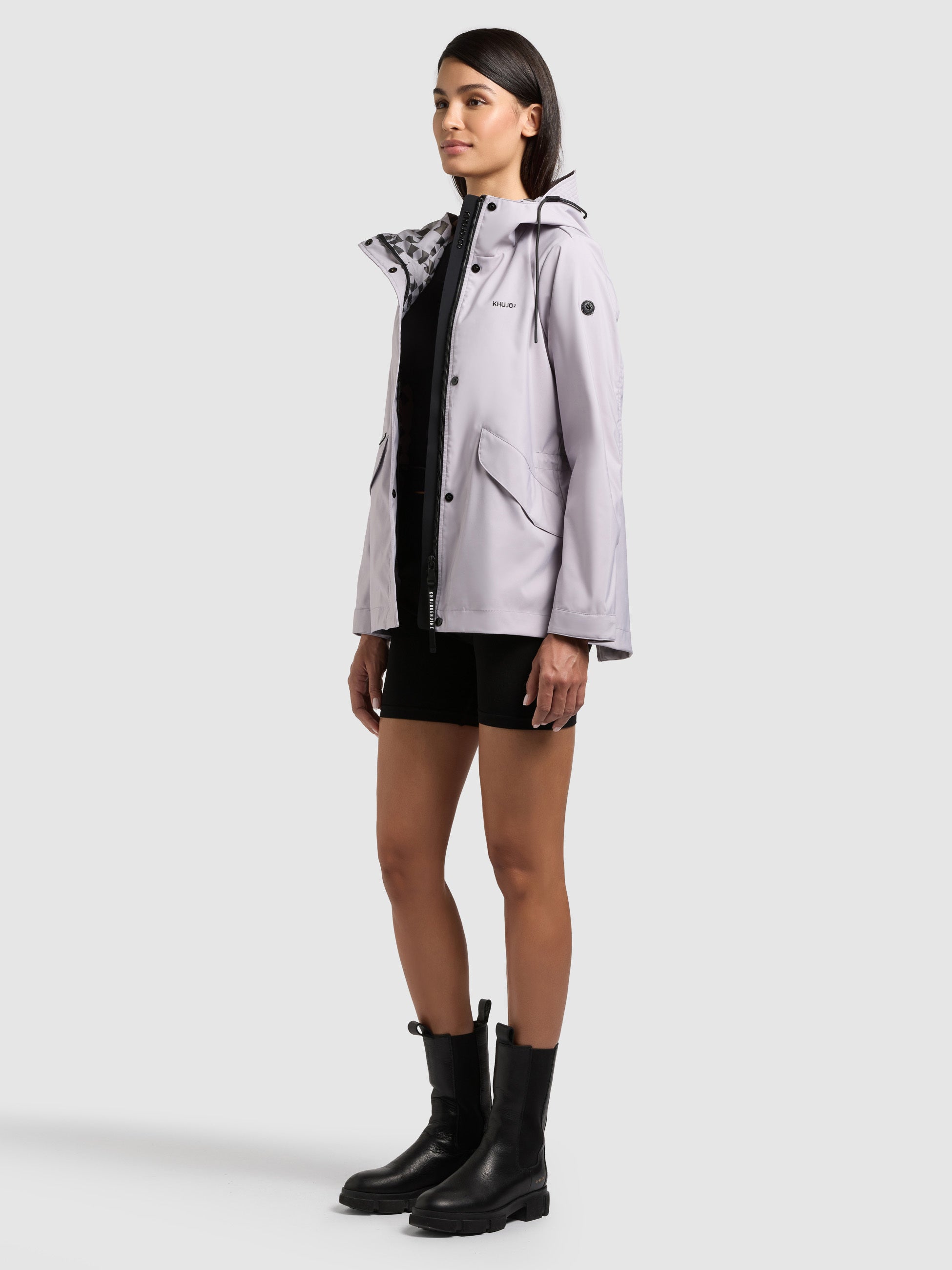 khujo-jacke-sang2-summer-lilac-damen-regenjacke-mit-geklebten-n-hten image 2