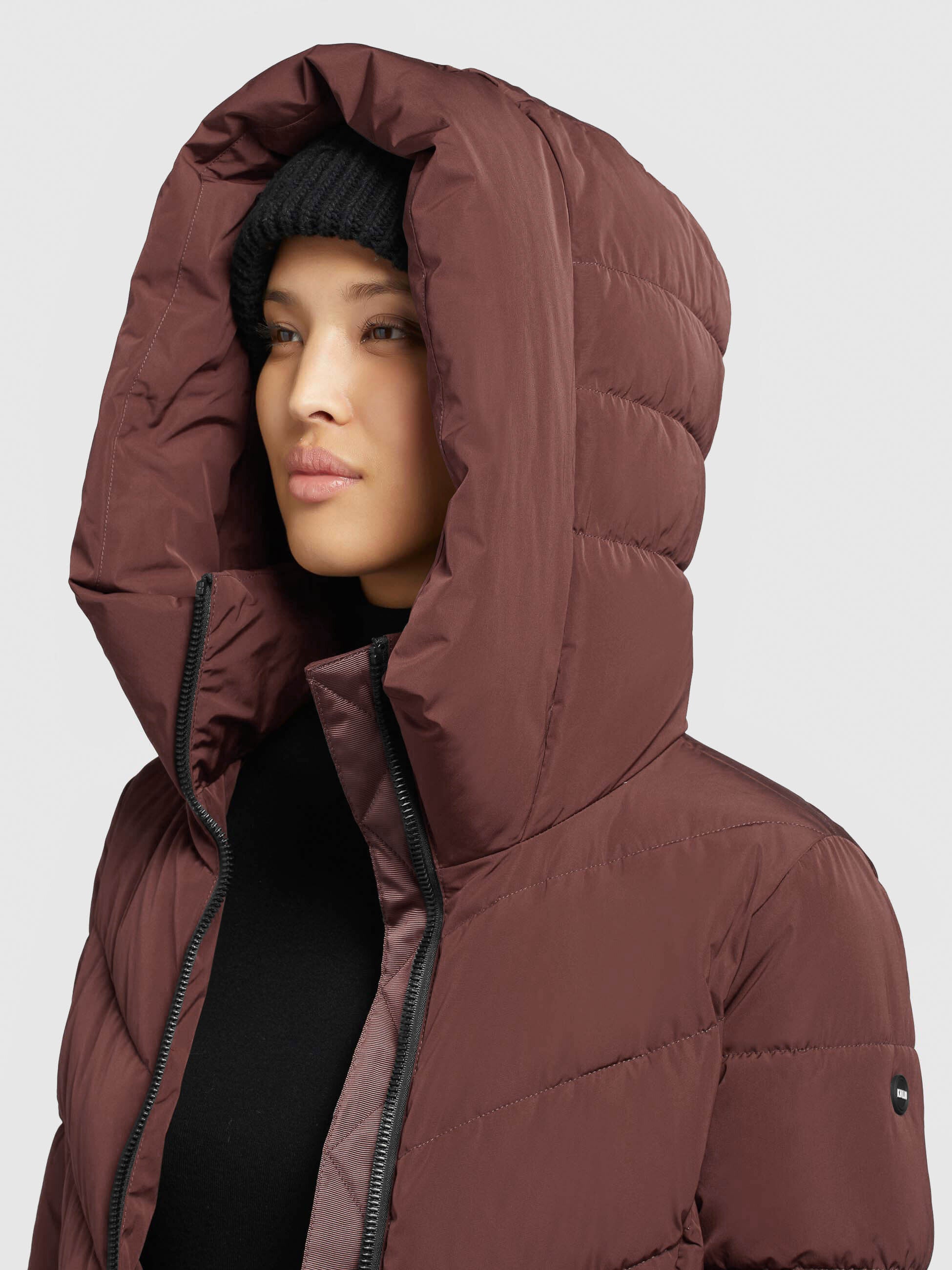 khujo-mantel-darka-weinrot-wattierter-damen-steppmantel-regular-fit-mit-kapuze image 7