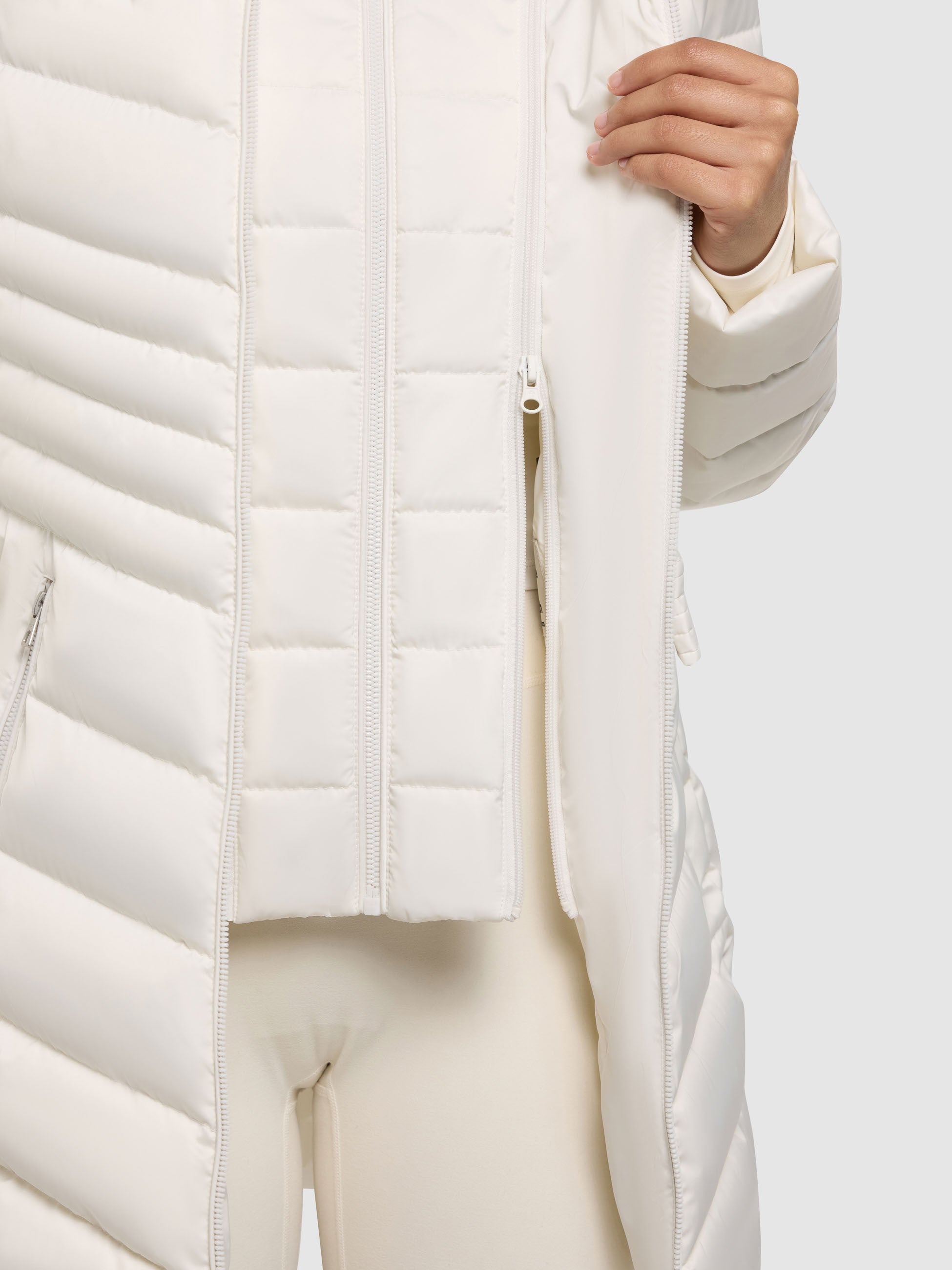 khujo-jacke-kina-luna-white-damen-gesteppte-steppjacke-mit-einsatz-wei image 8
