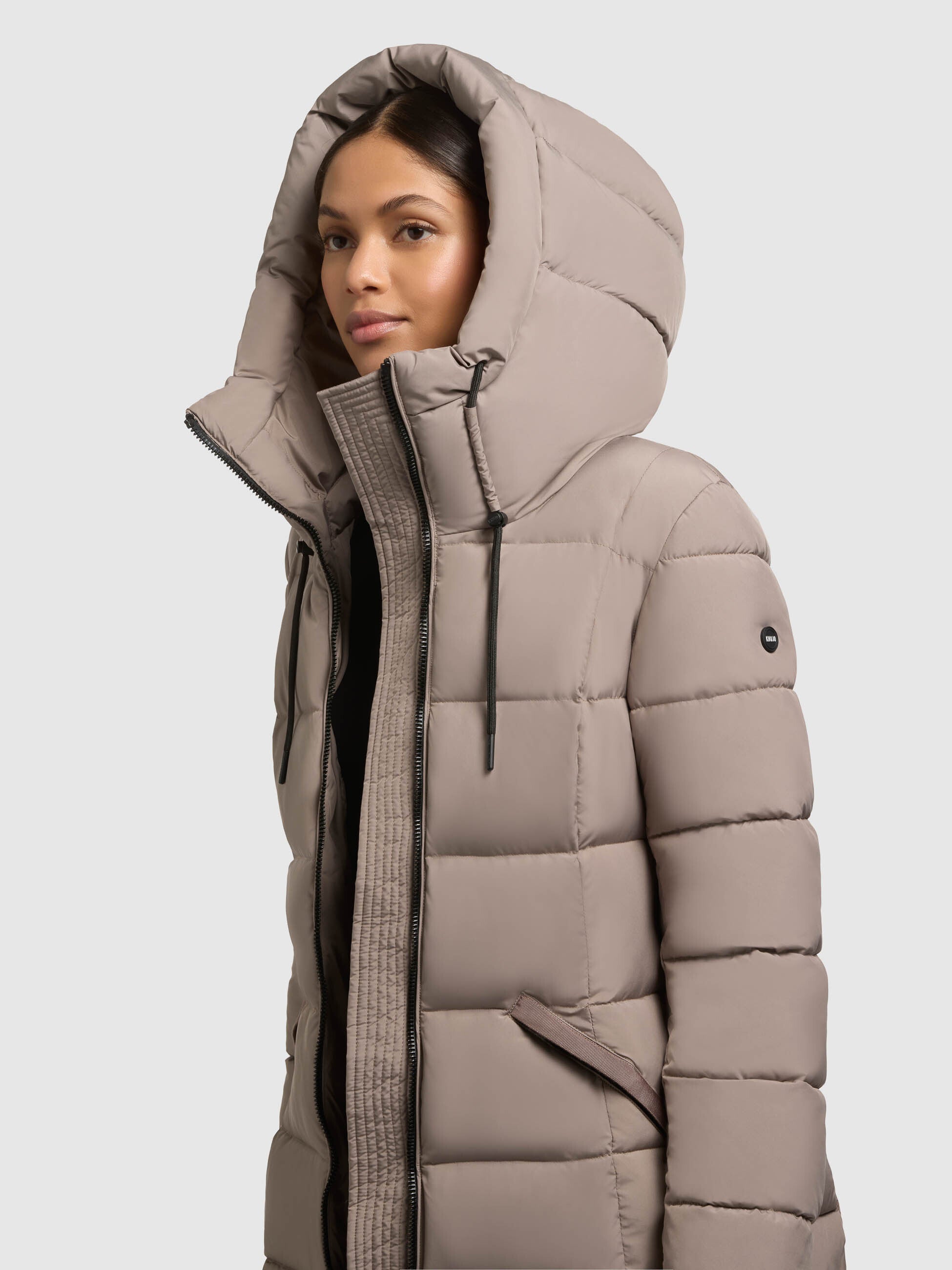 khujo-mantel-arlene-greige-gesteppter-wintermantel-slim-fit-f-r-damen image 7