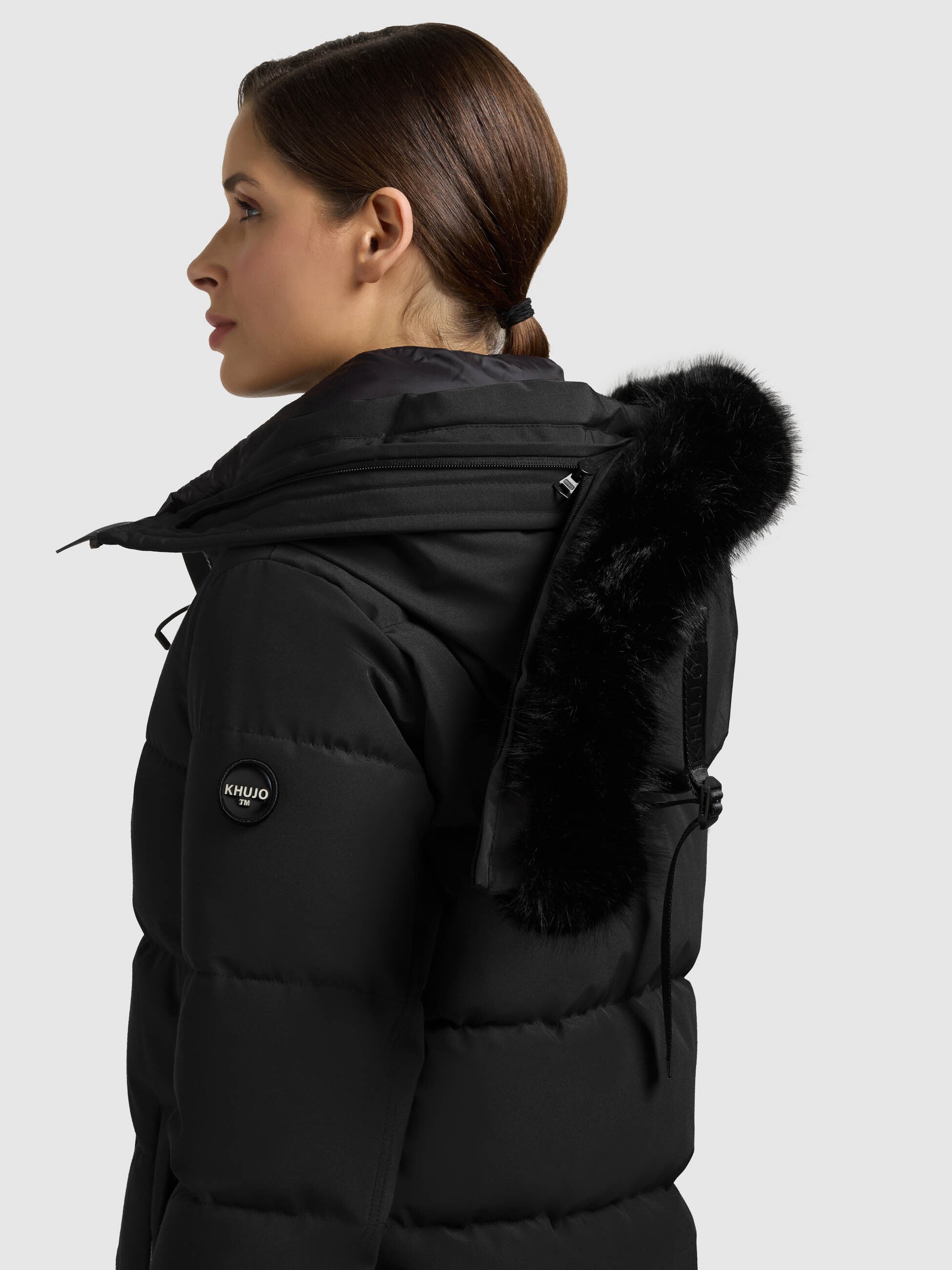 khujo-mantel-porde2-black-damen-steppmantel-knielang-mit-kunstfell image 8