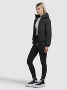 khujo-jacke-nargo-black-steppjacke-damen-schwarz-h-ftlang-slim image 2