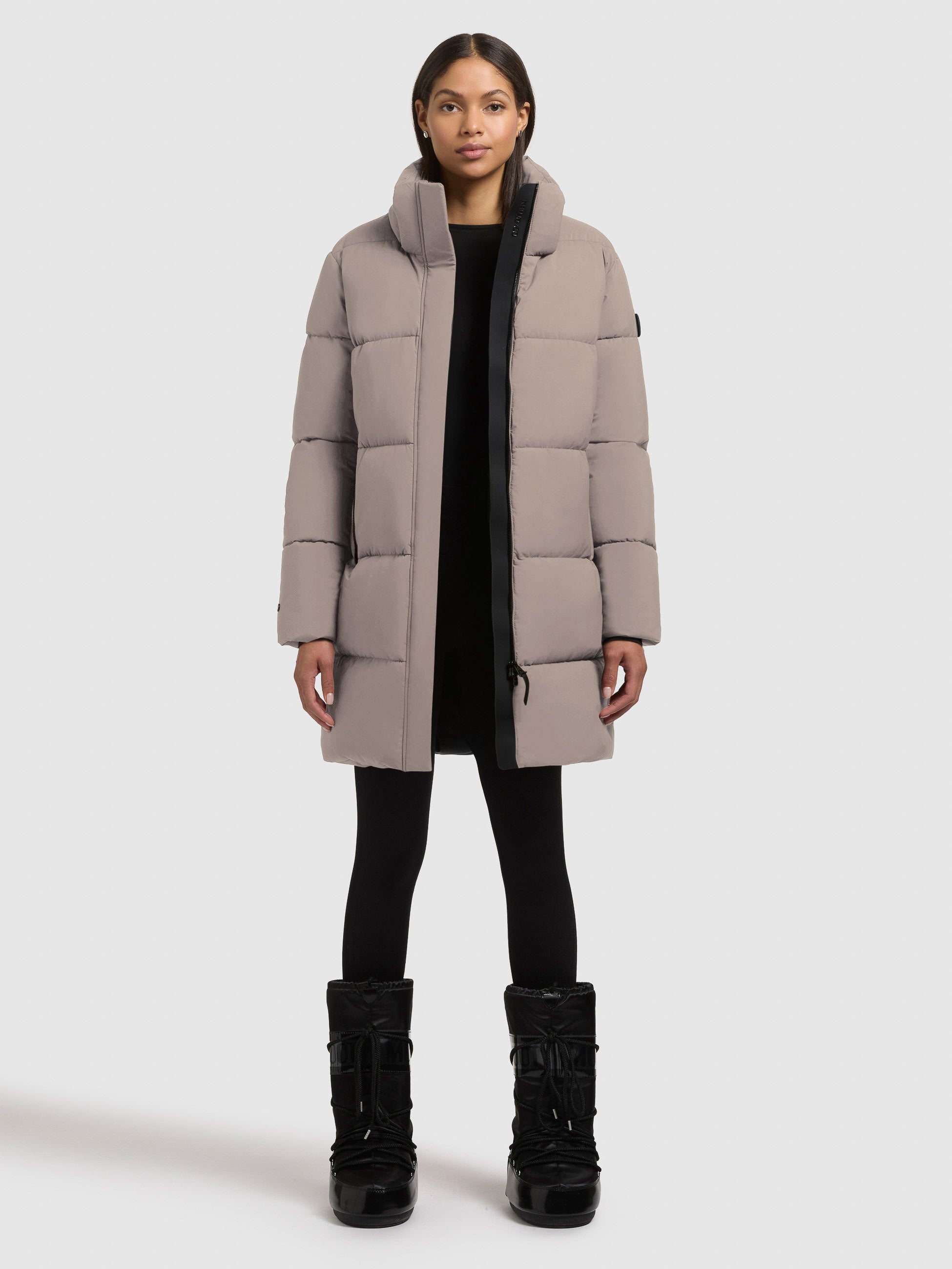 khujo-mantel-haya2-matt-greige-steppmantel-damen-loose-fit image 6
