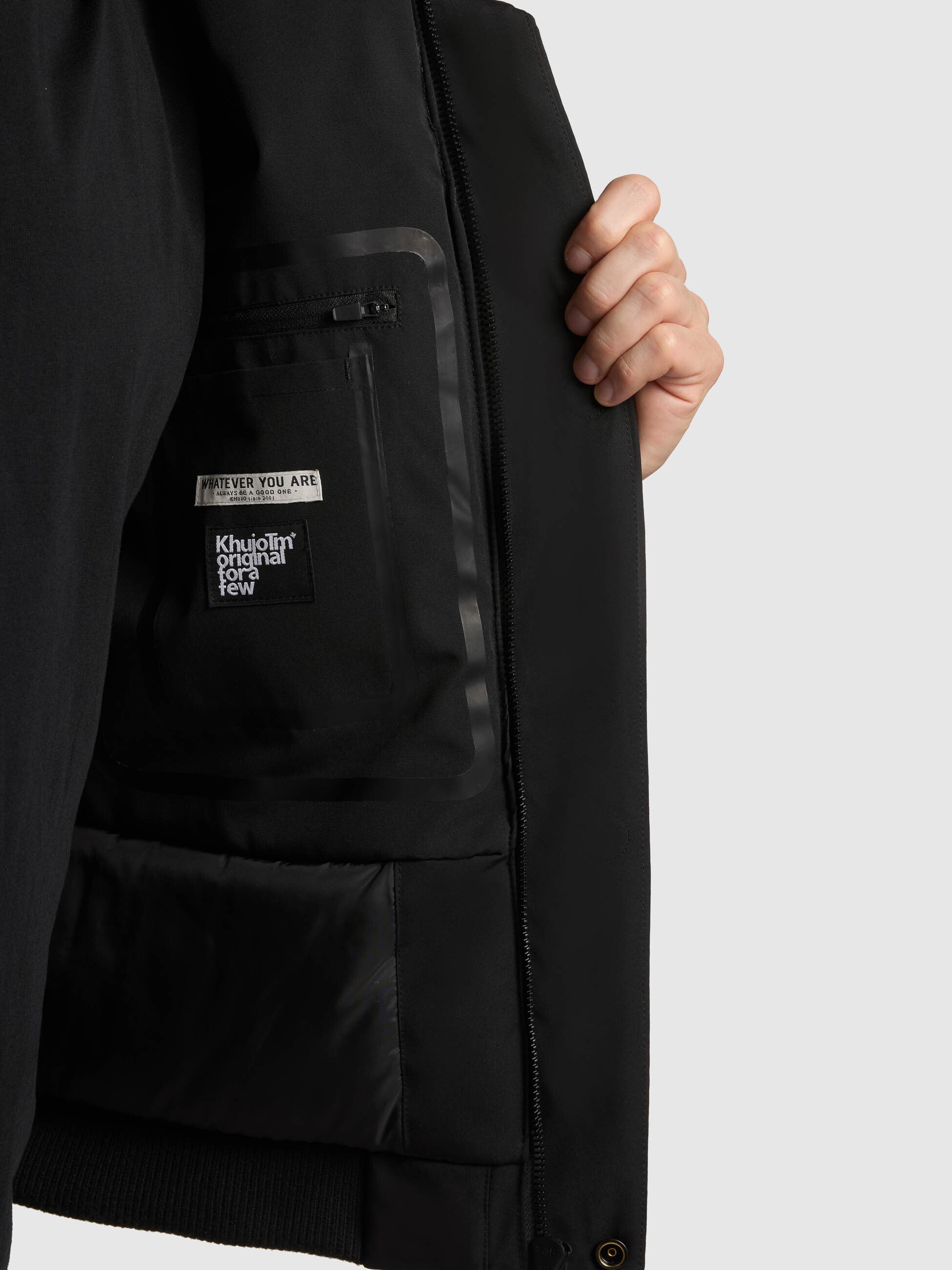 khujo-jacke-jafar-black-h-ftlange-kapuzenjacke-in-black image 8