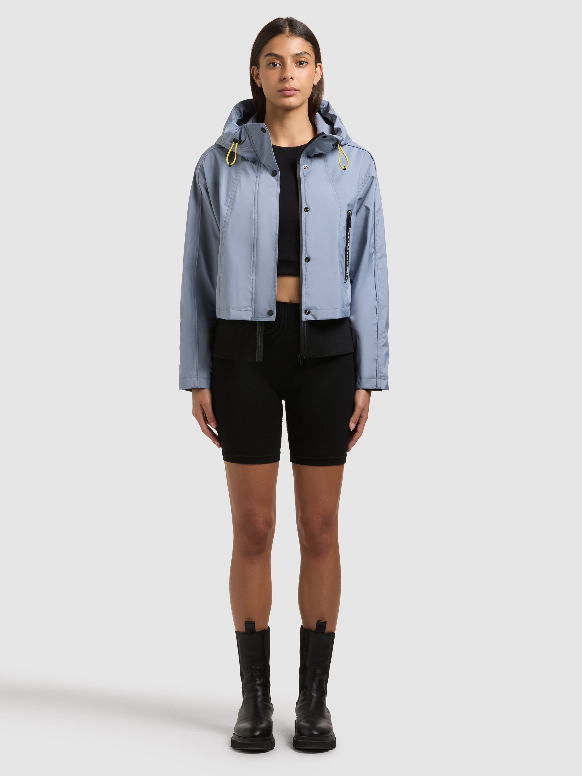 khujo-jacke-amelia-misty-blue-wasserabweisender-windbreaker-kurz image 6