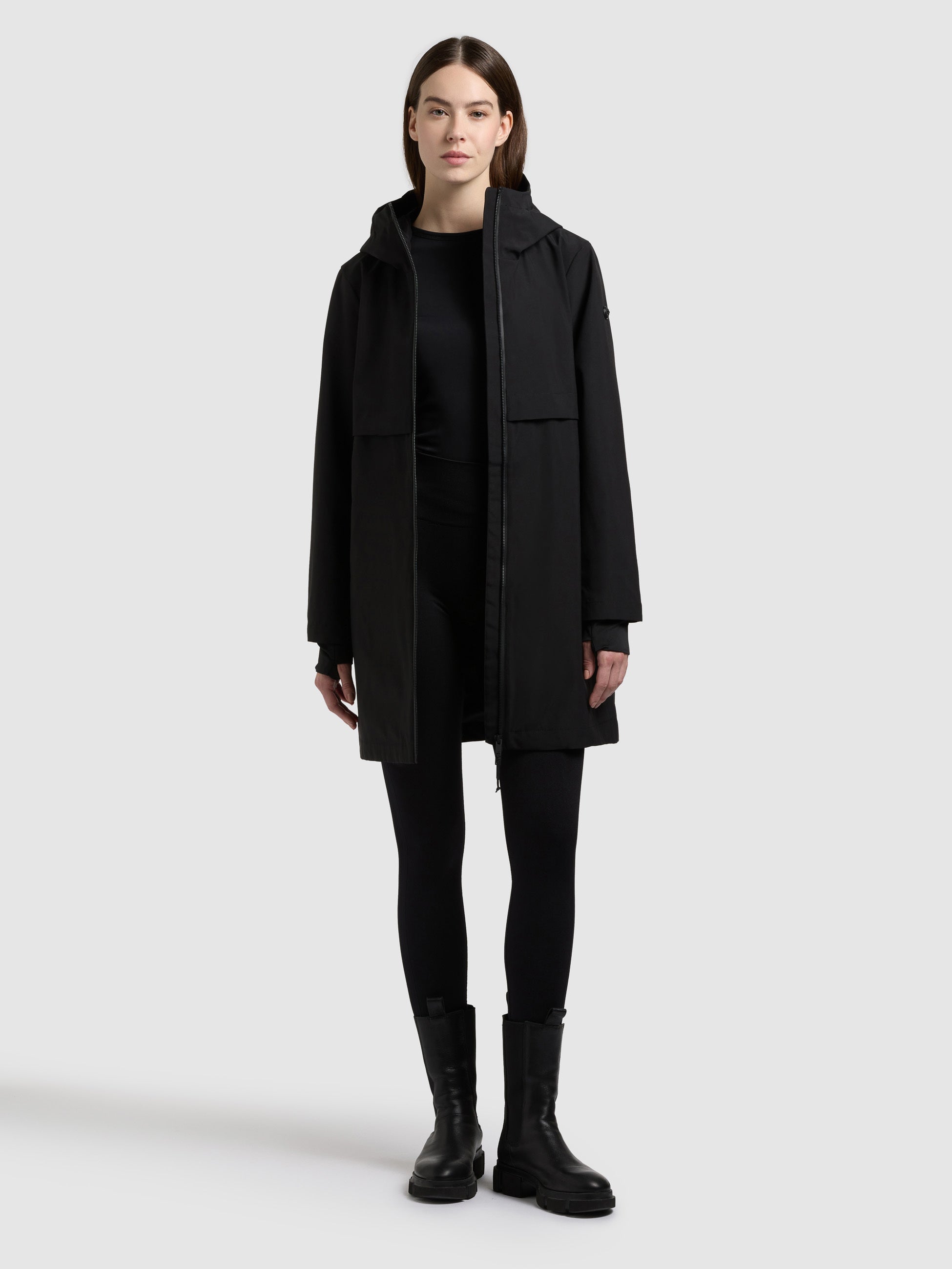 khujo-june-damen-kurzmantel-schwarz-leichter-parka-mit-kapuze-regular-fit image 2