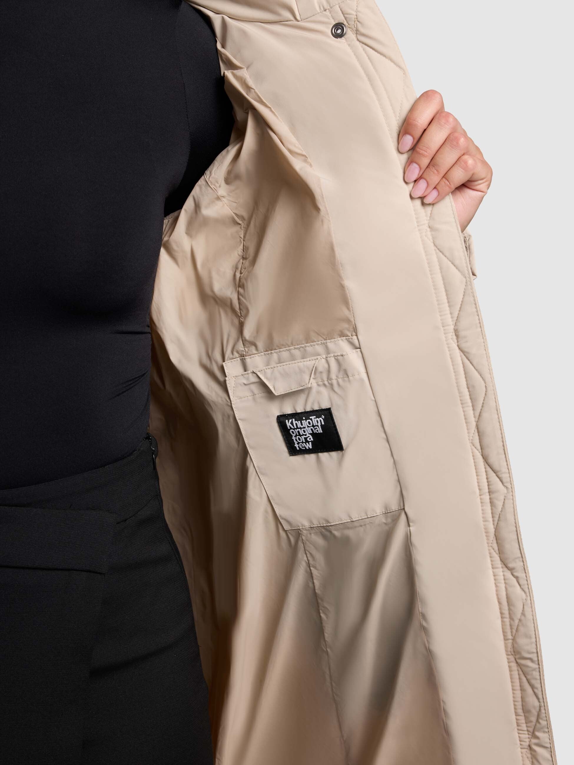 khujo-mantel-sensy-beige-damen-steppmantel-wadenlang-regular-fit image 8