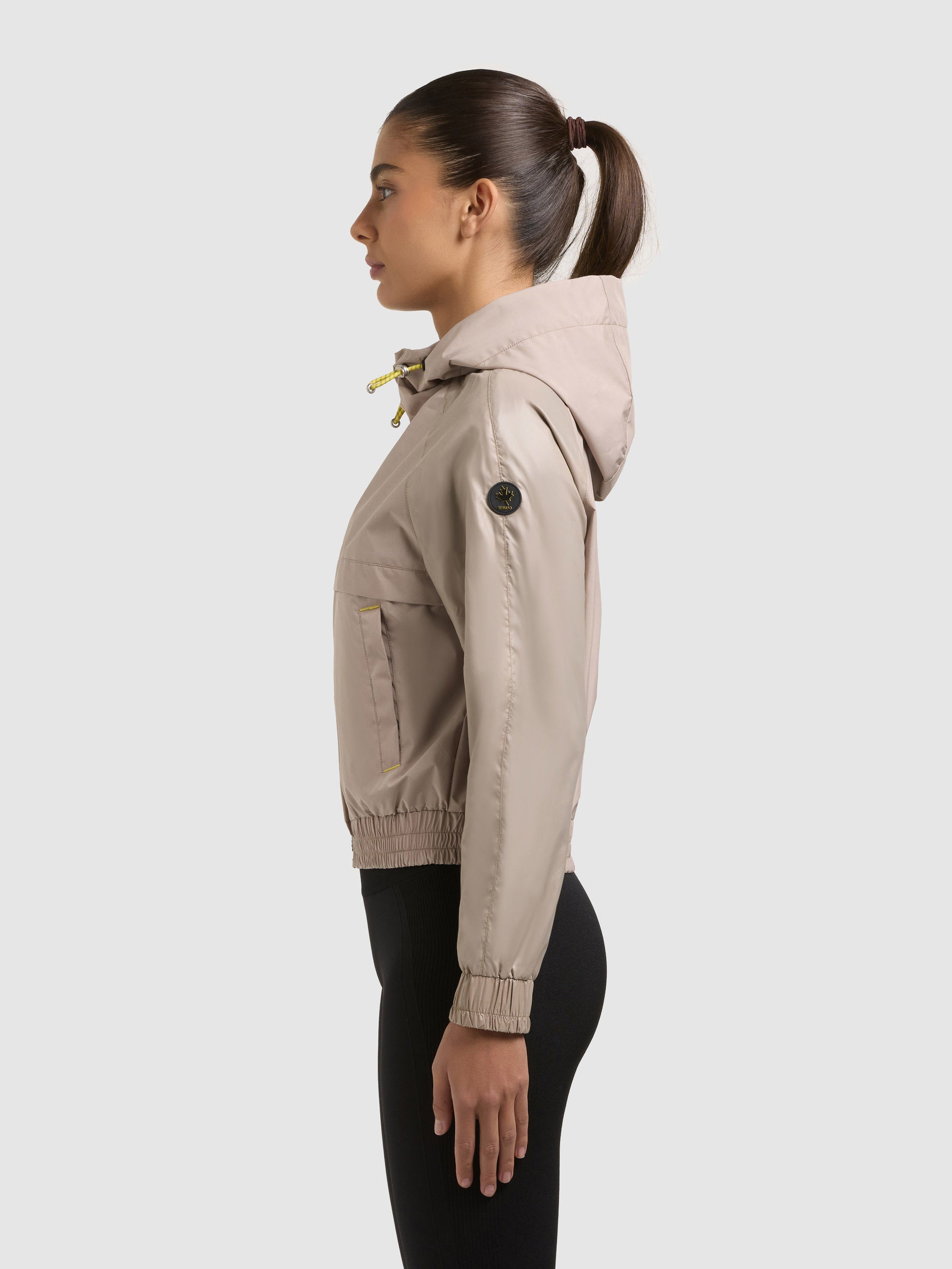 khujo-gina-windbreaker-latte-beige-damen-regenjacke image 5