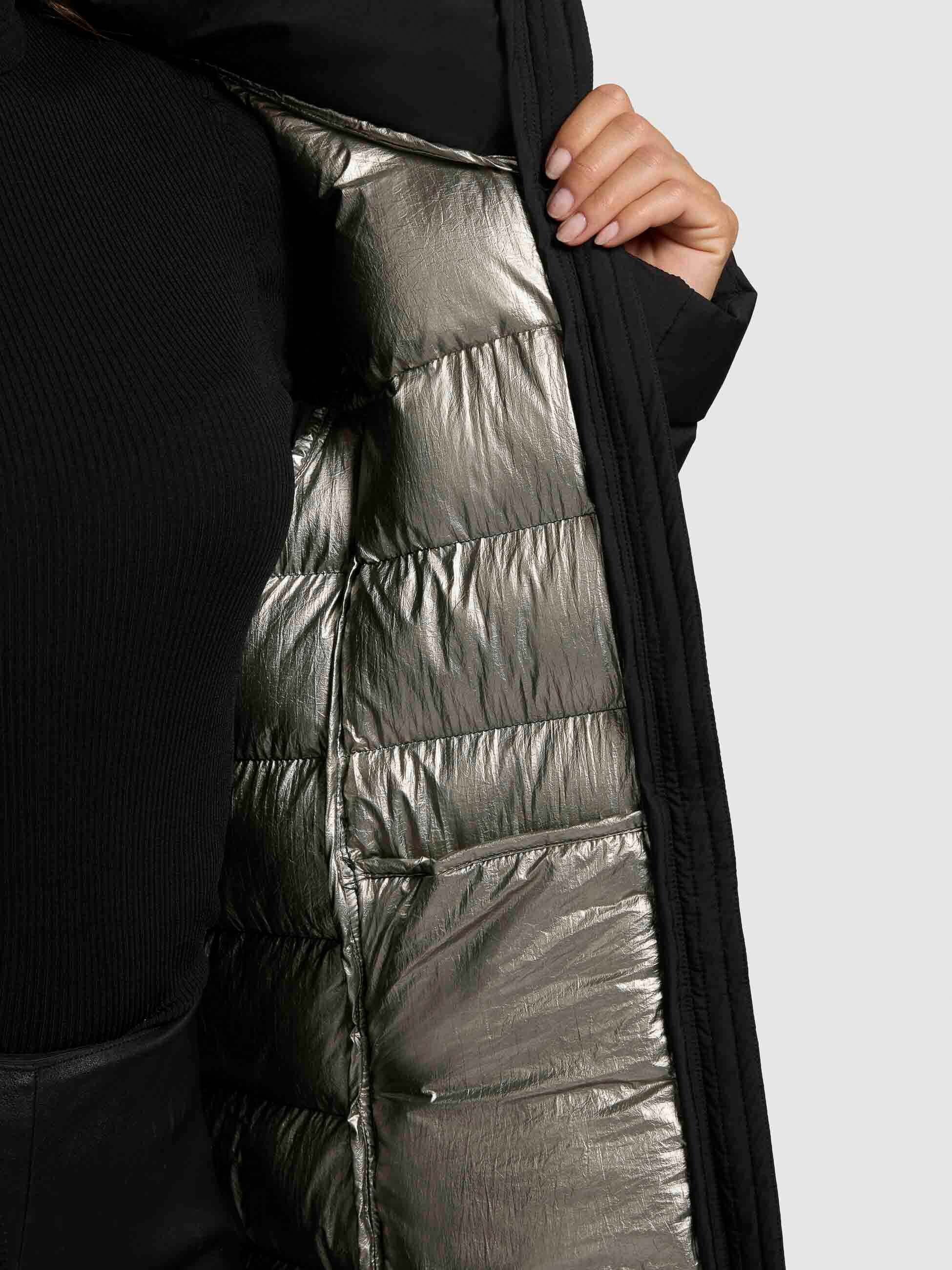 khujo-jacke-nekar-black-kurze-steppjacke-damen-mit-kapuze image 8