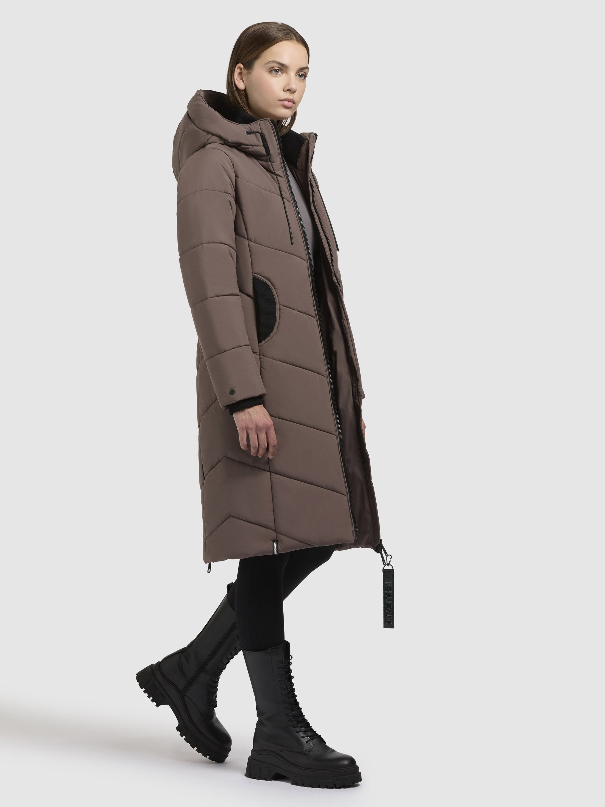 khujo-mantel-aribay5-taupe-dunkel-damen-steppjacke-lang-mit-strick image 6