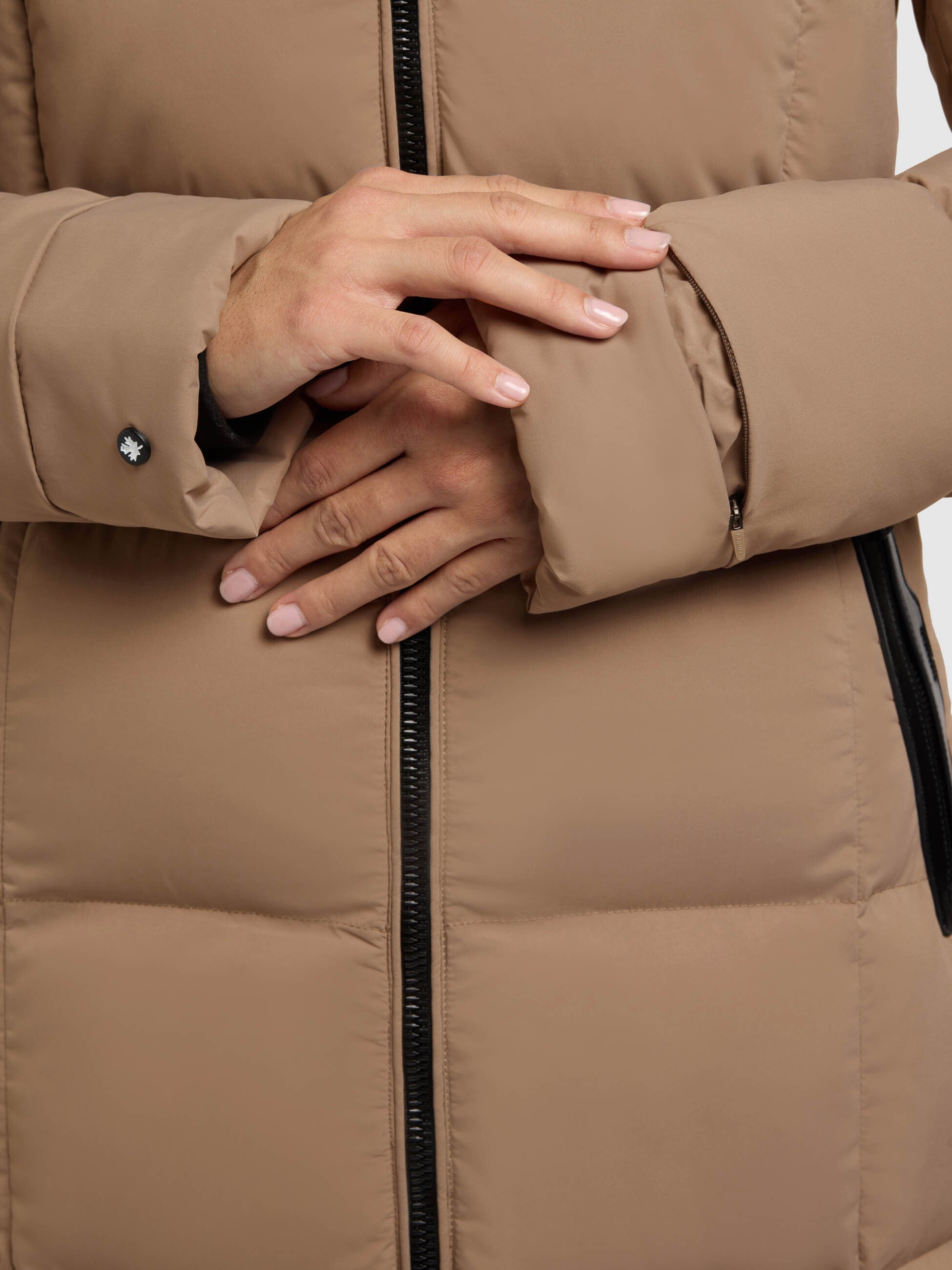 khujo-mantel-enakh-cookie-beige-knielanger-damen-steppmantel-slim-fit image 8