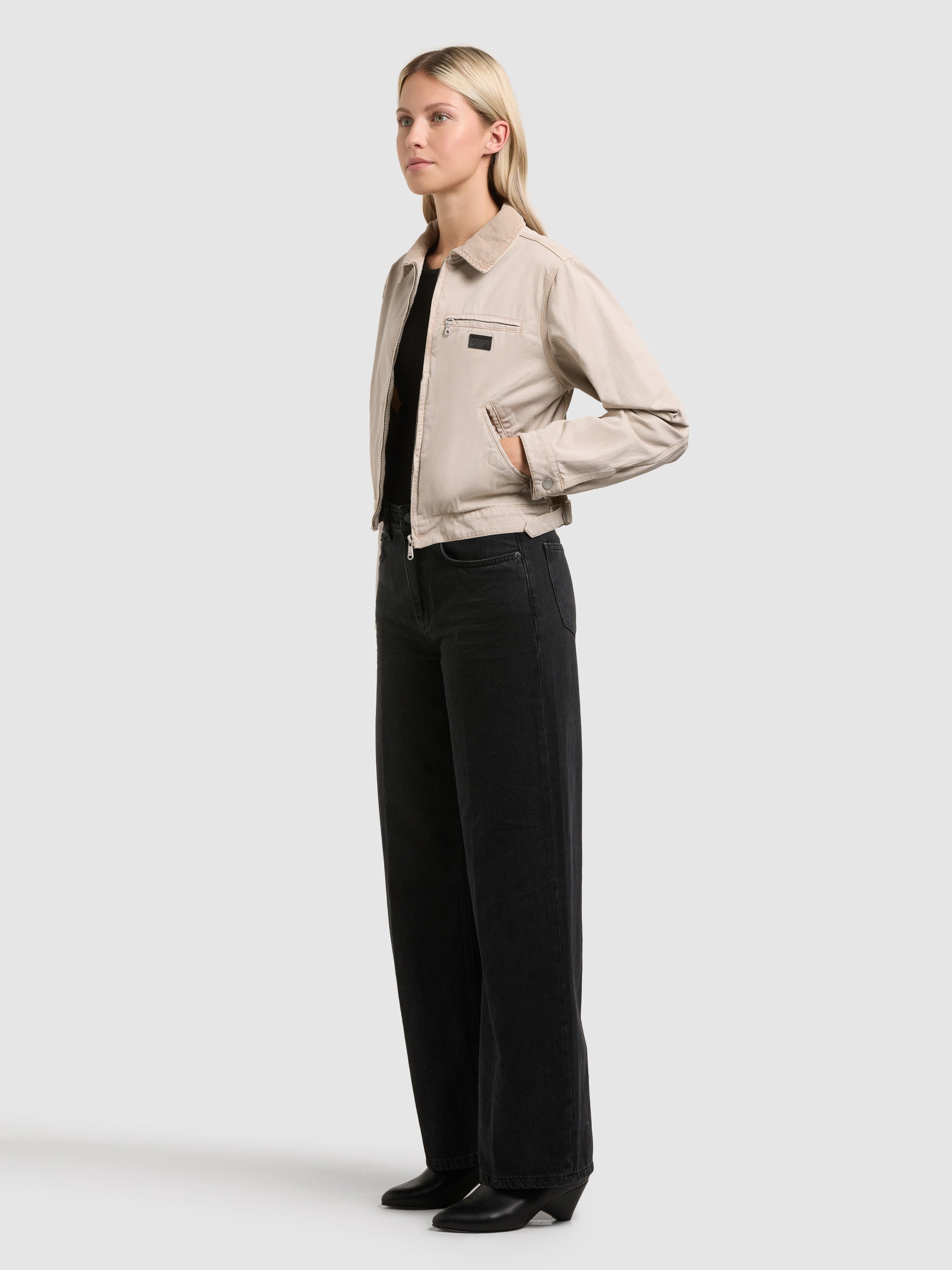 khujo-georgia-damen-sommerjacke-greige image 2