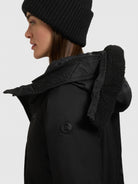 khujo-semie2-black-kurzmantel-damen-leicht-wattiert-mit-teddyfell image 8
