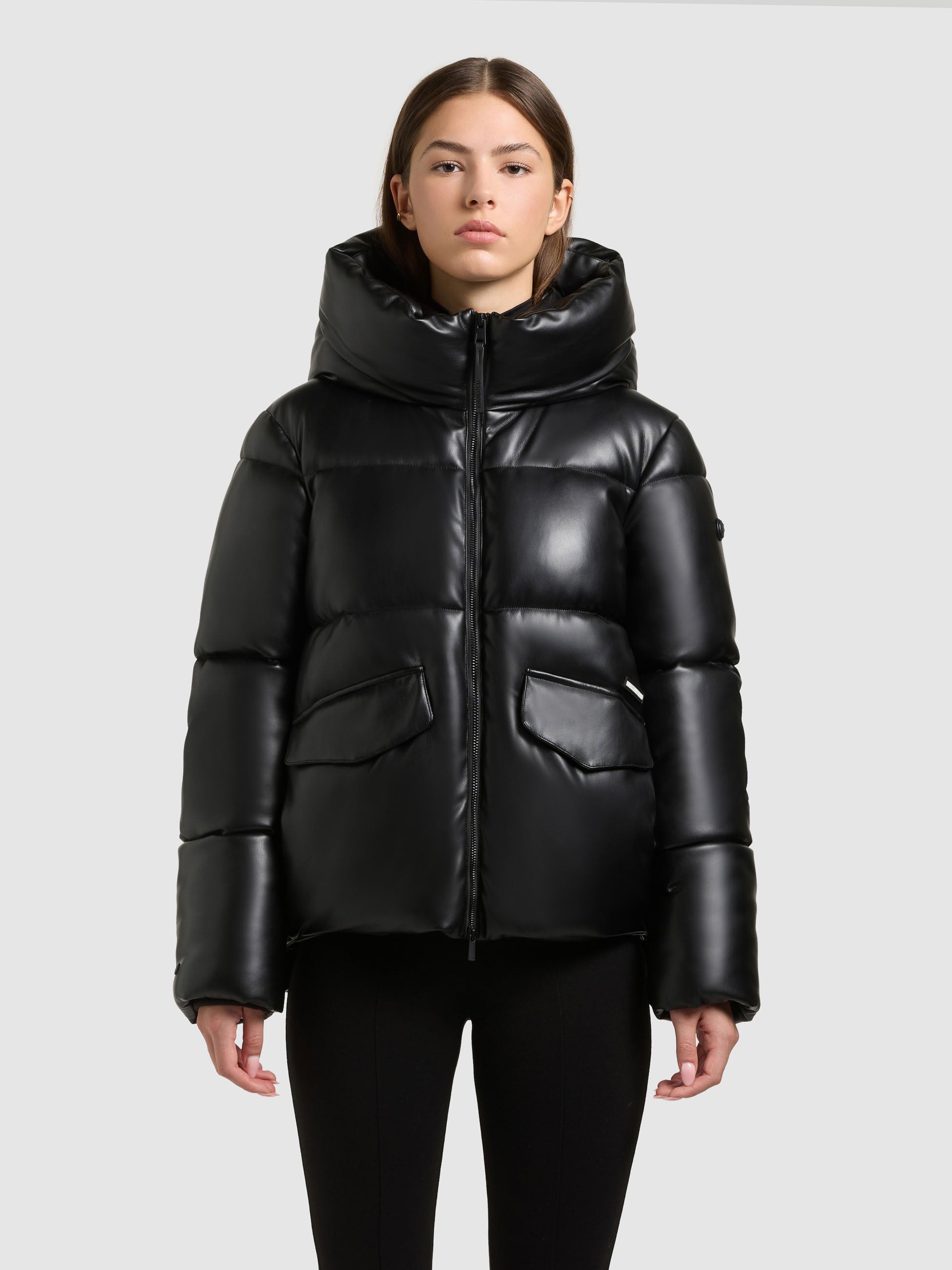 khujo-jacke-aurora-black-gesteppte-jacke-in-lederoptik-wasserabweisend image 4