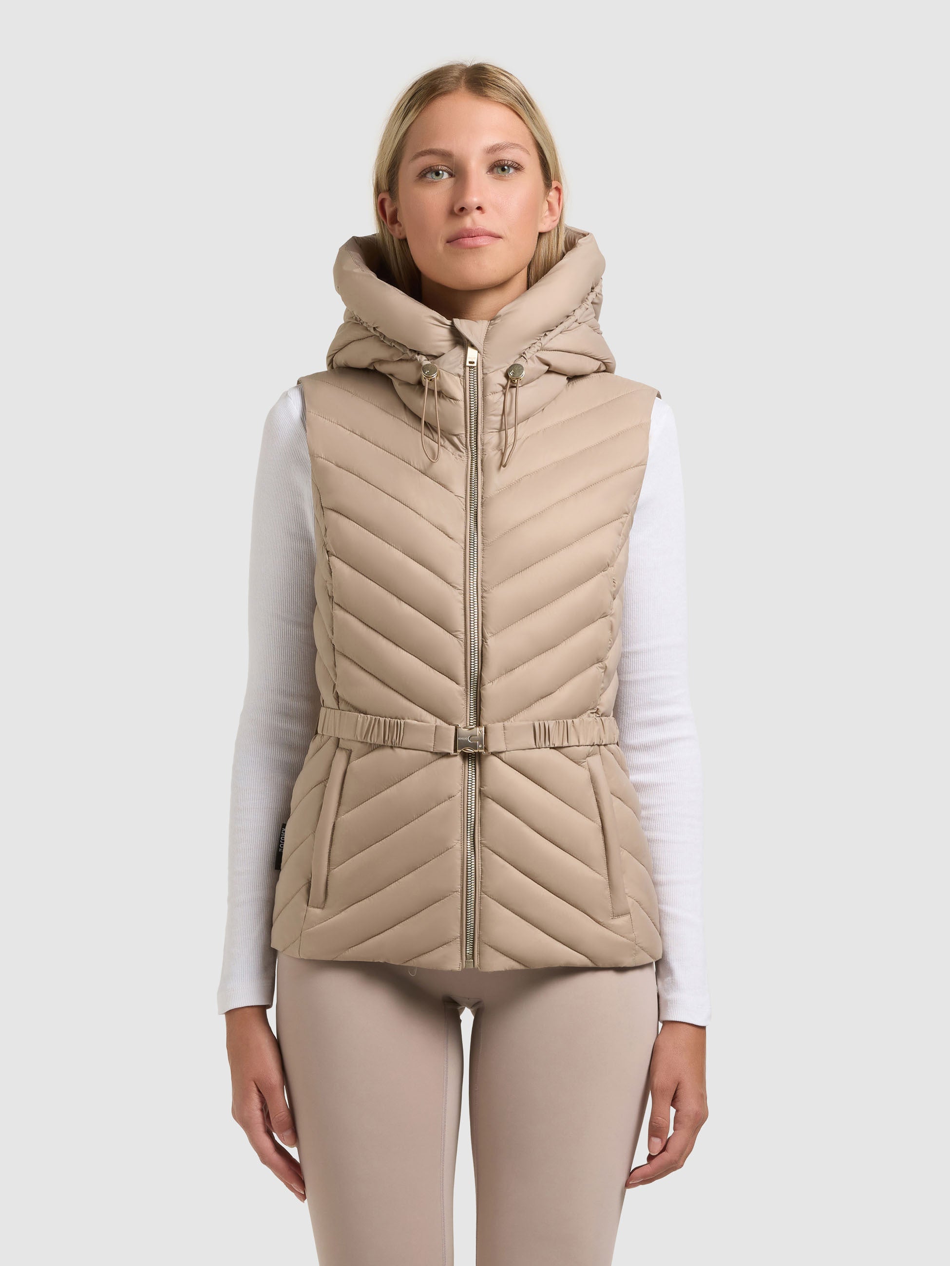 khujo-demie-steppweste-latte-beige-slim-fit-damenweste-mit-g-rtel-und-kapuze image 4
