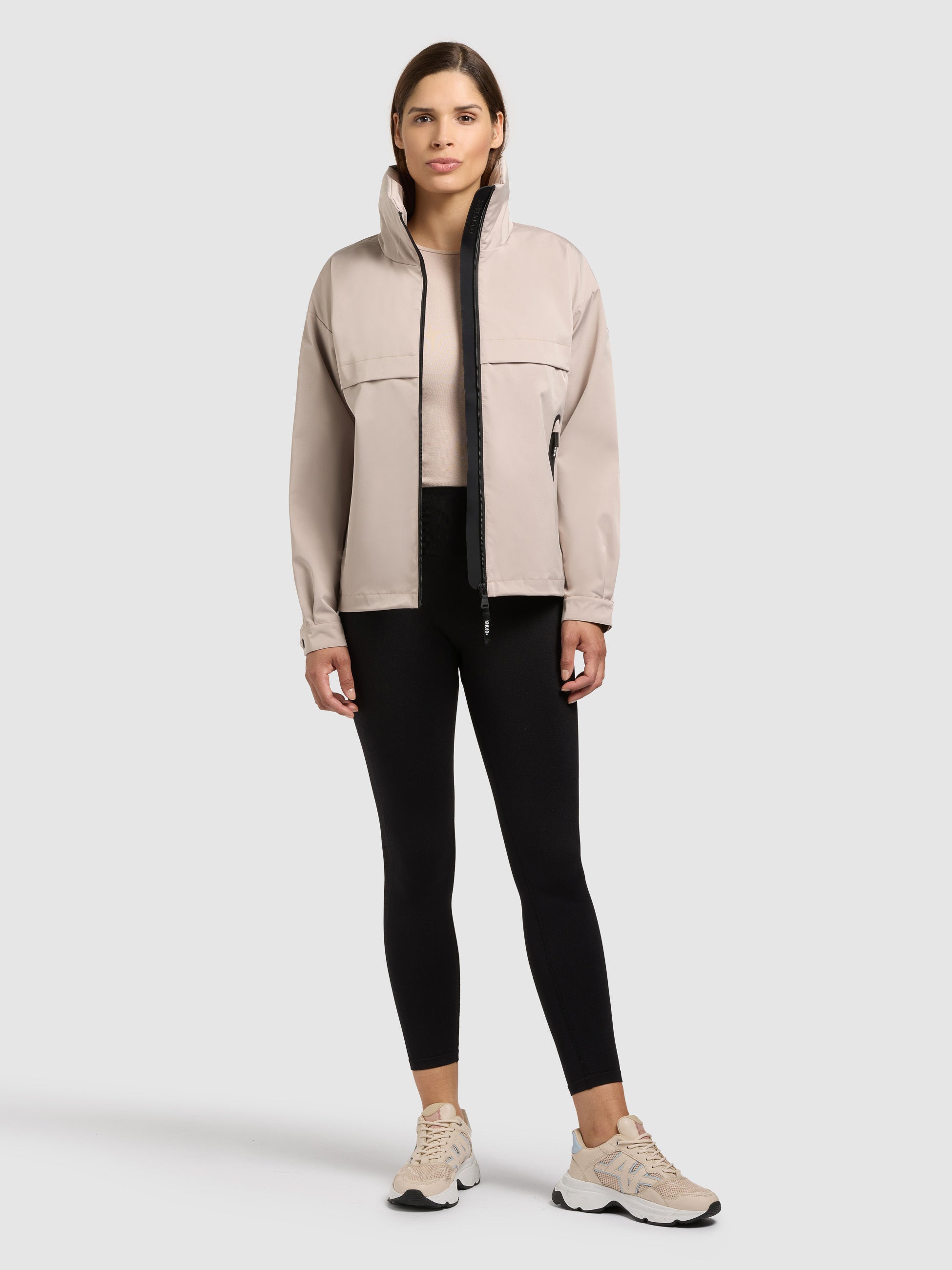 khujo-raibe2-jacke-latte-beige-damen-sommerjacke-h-ftlang-regular-fit image 2