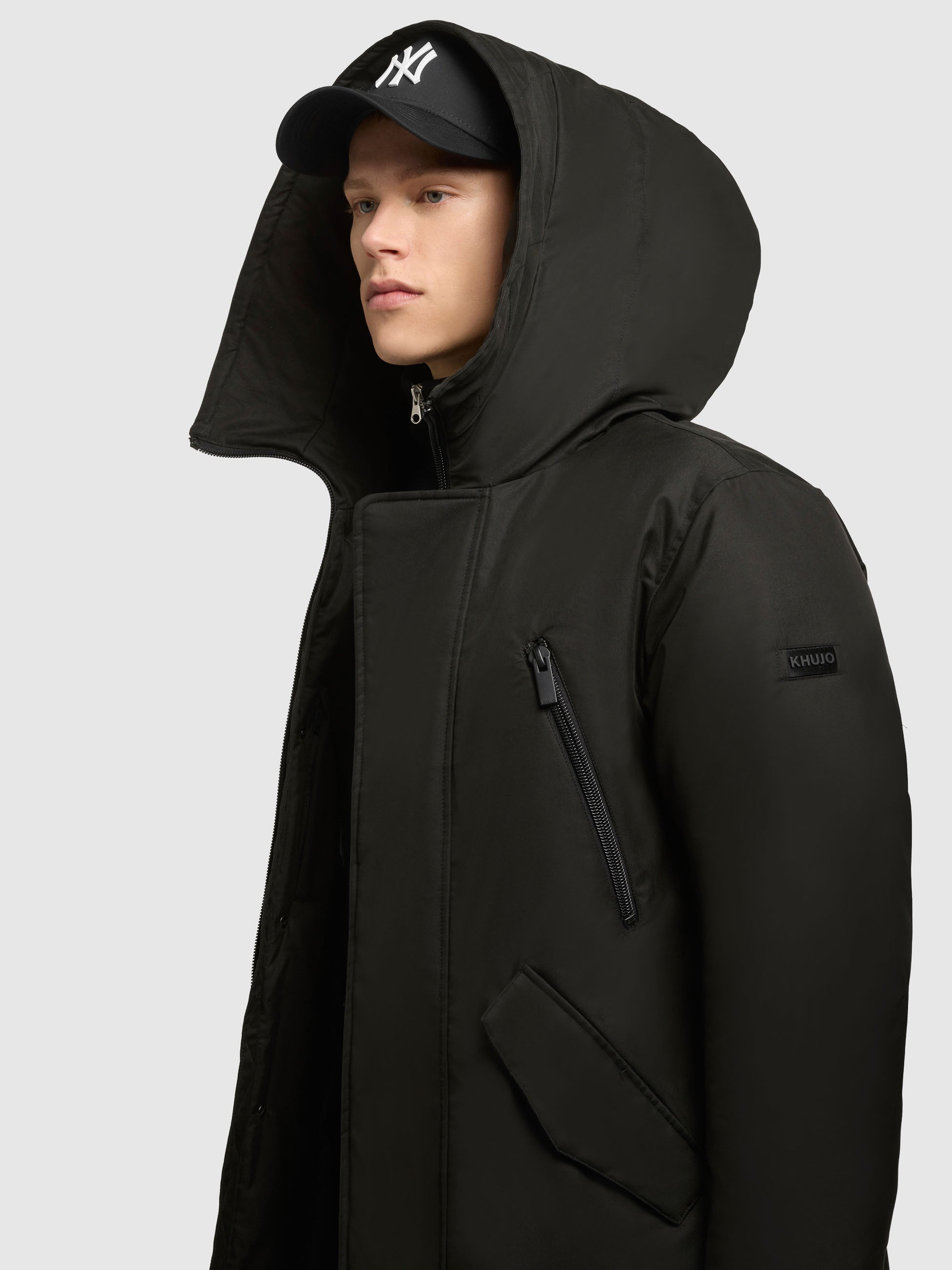 khujo-nate-mantel-black-loose-fit-kurzmantel-mit-kapuze image 7