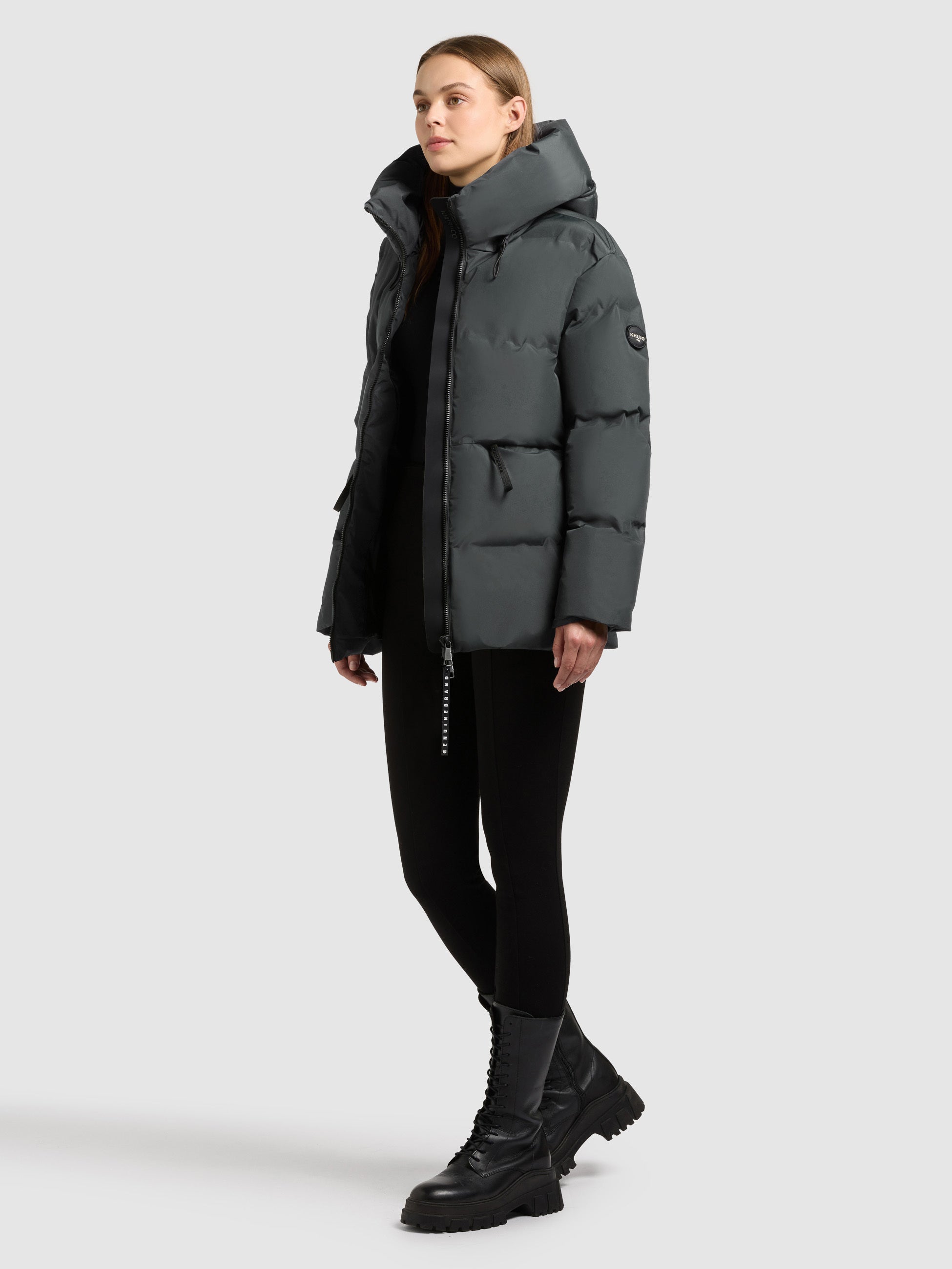 khujo-ellis2-jacke-foam-green-gesteppte-loose-fit-jacke-h-ftlang image 2
