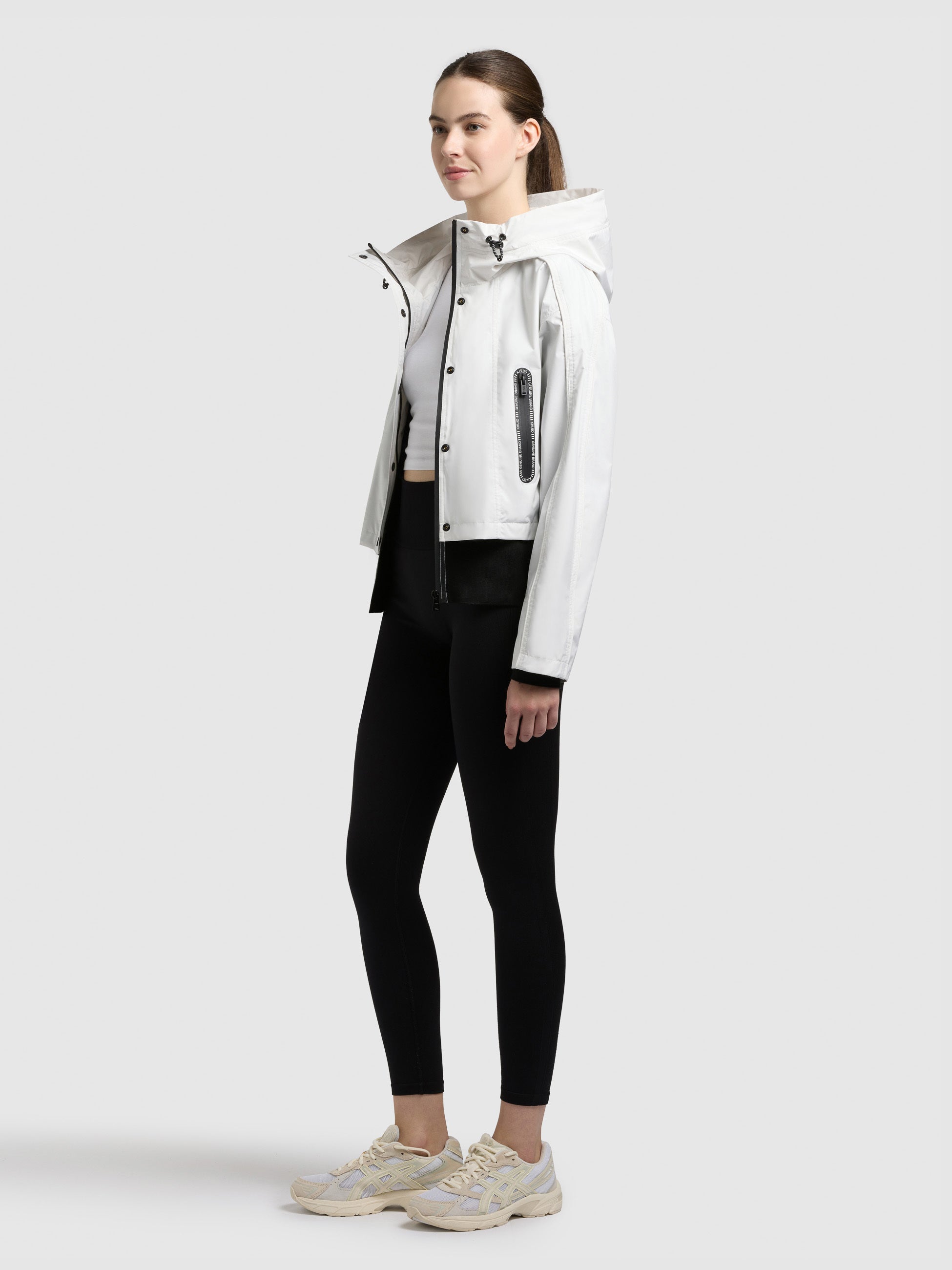 khujo-jacke-amelia-damen-windbreaker-off-white image 2