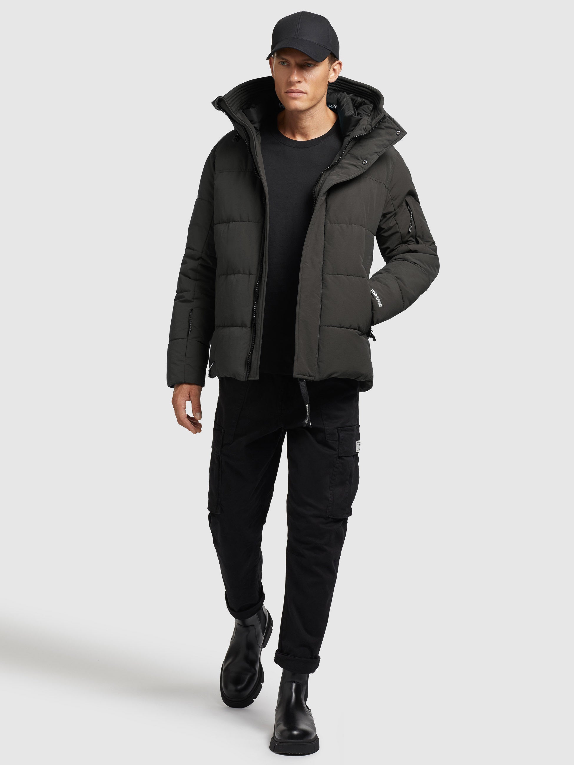 khujo-jacke-barat2-dark-olive-gray-kurze-damen-steppjacke-mit-kapuze image 1