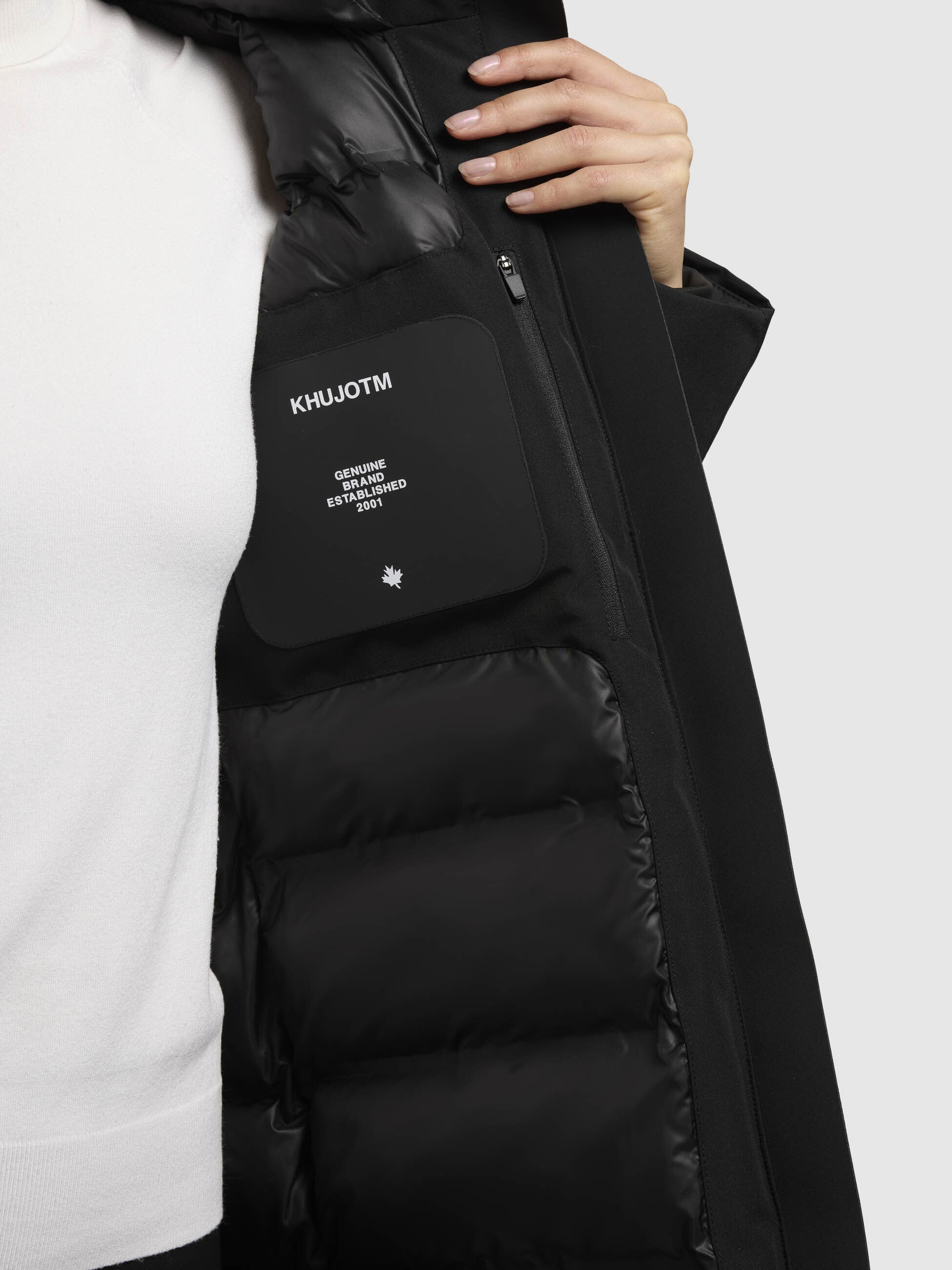 khujo-mantel-charlyn5-schwarz-kurzmantel-winterjacke-damen-mit-kapuze image 8
