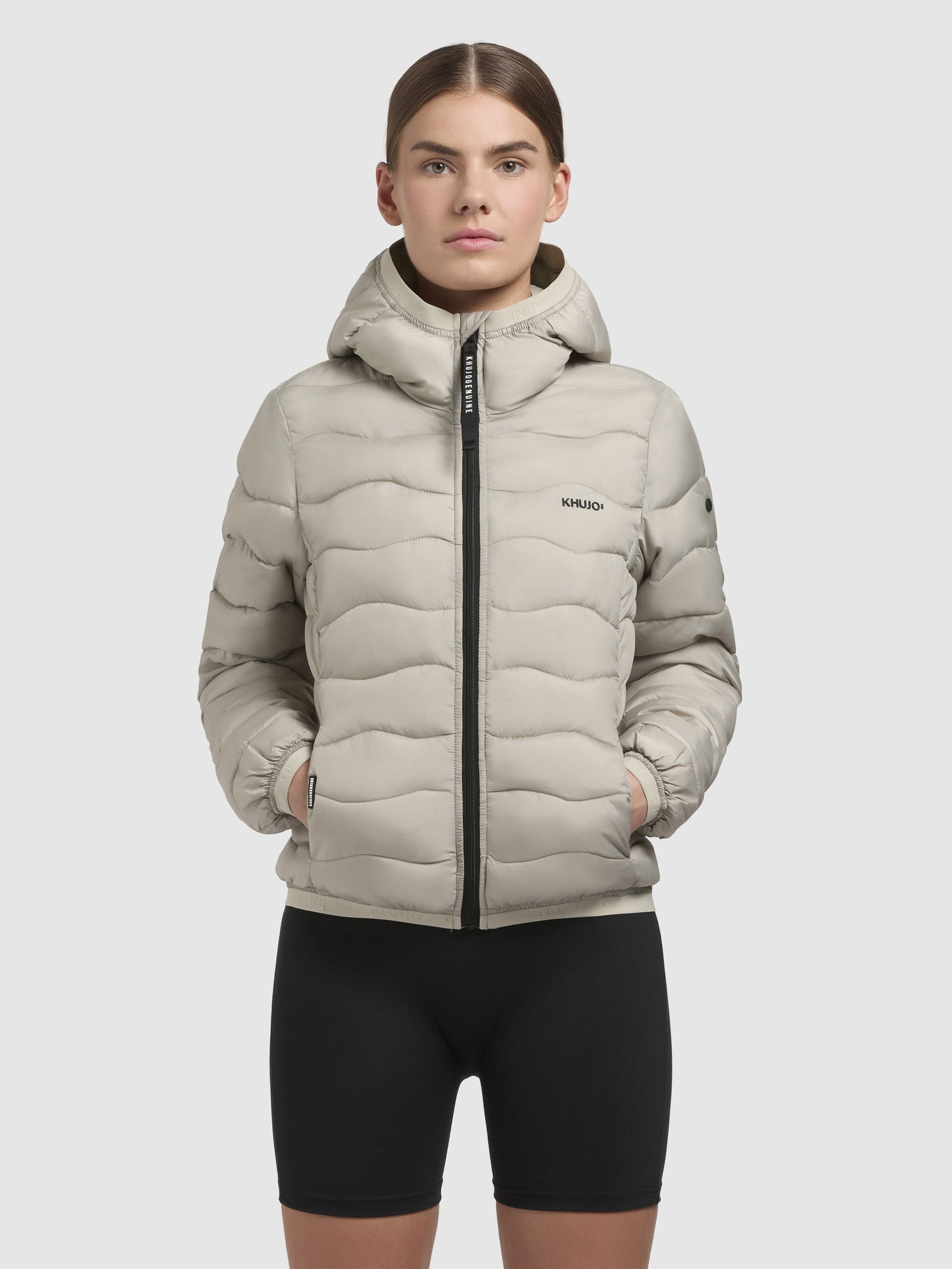 khujo-nargo-damen-steppjacke-slim-fit-h-ftlang-in-beige-hellgr-n image 4